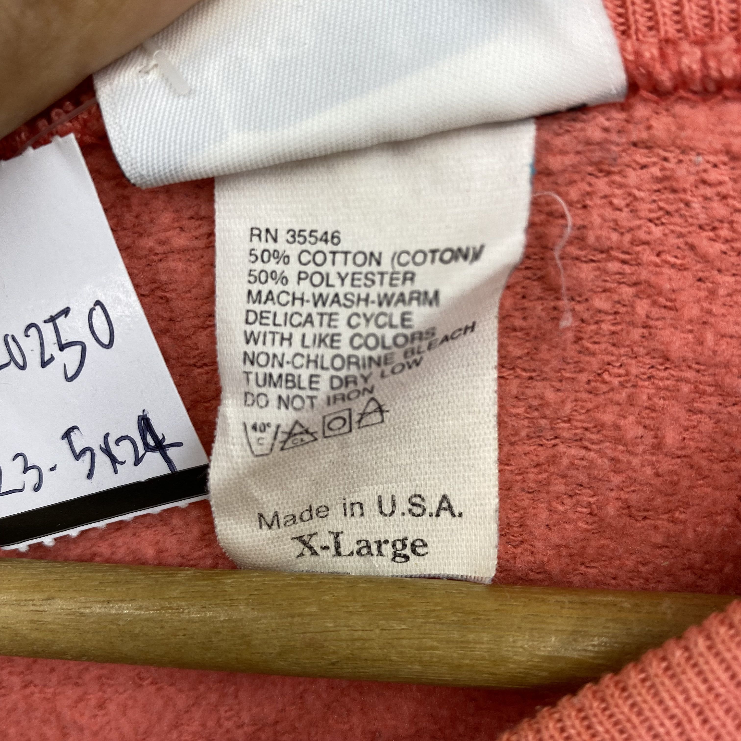 Vintage Vintage 80s Trend Basics Sweater Button Motif Sweatshirt Size US L / EU 52-54 / 3 - 5 Thumbnail
