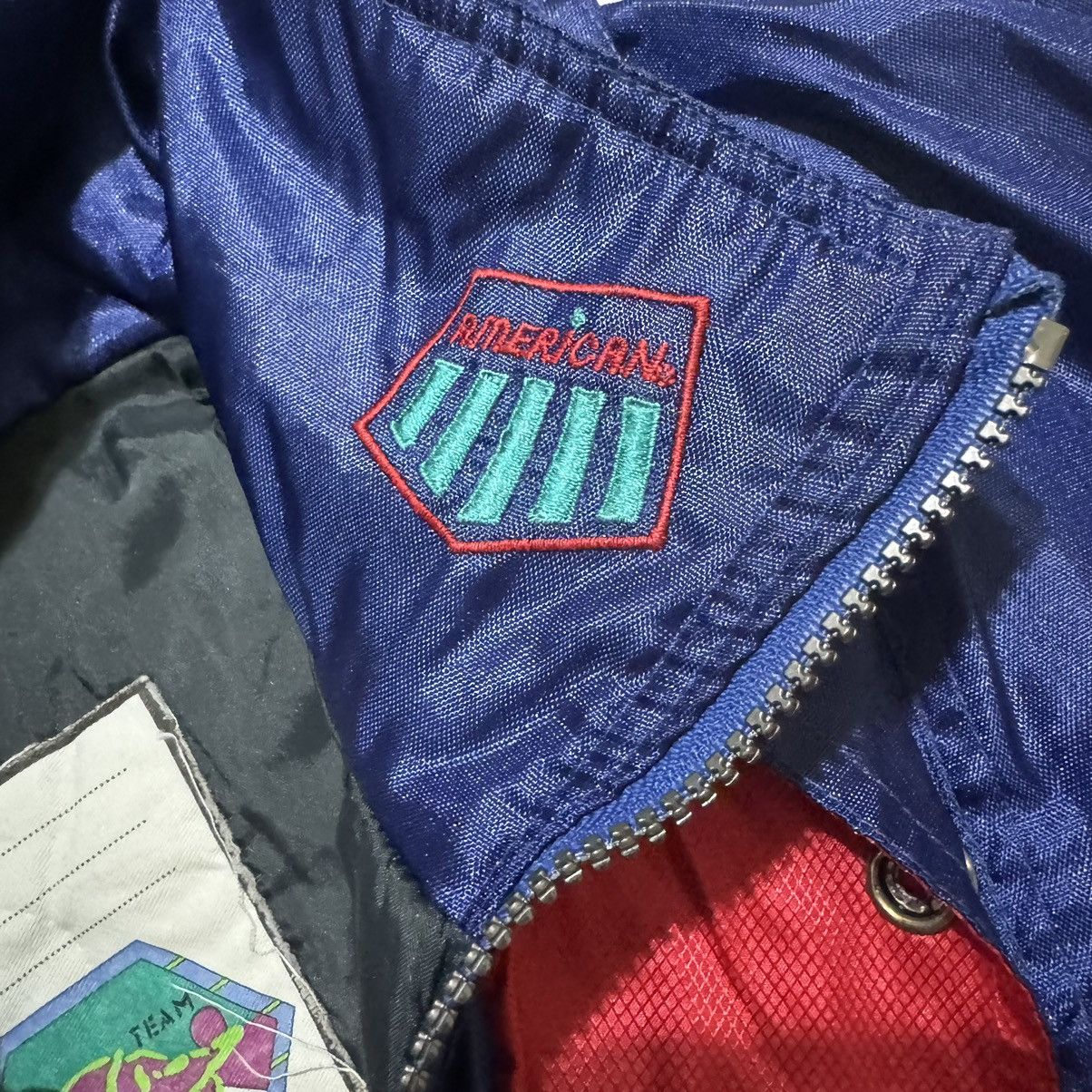 Vintage Basic American Team Snowboard Vintage Jacket Off Limits Size US L / EU 52-54 / 3 - 7 Thumbnail