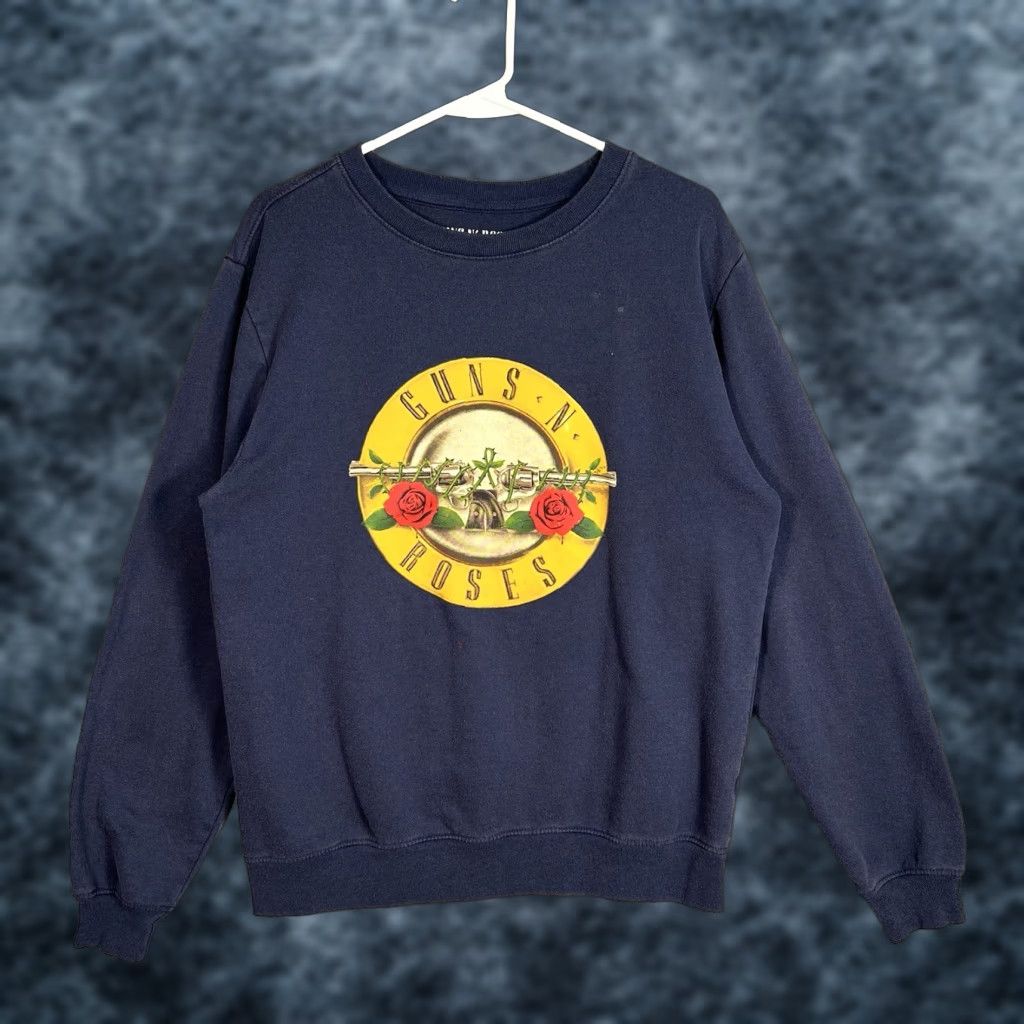 Vintage Guns N' Roses Sweatshirt Shirt Adult Small Blue Pullover Mens Vintage/Promo Crew Neck Shirt Size US S / EU 44-46 / 1 - 1 Thumbnail