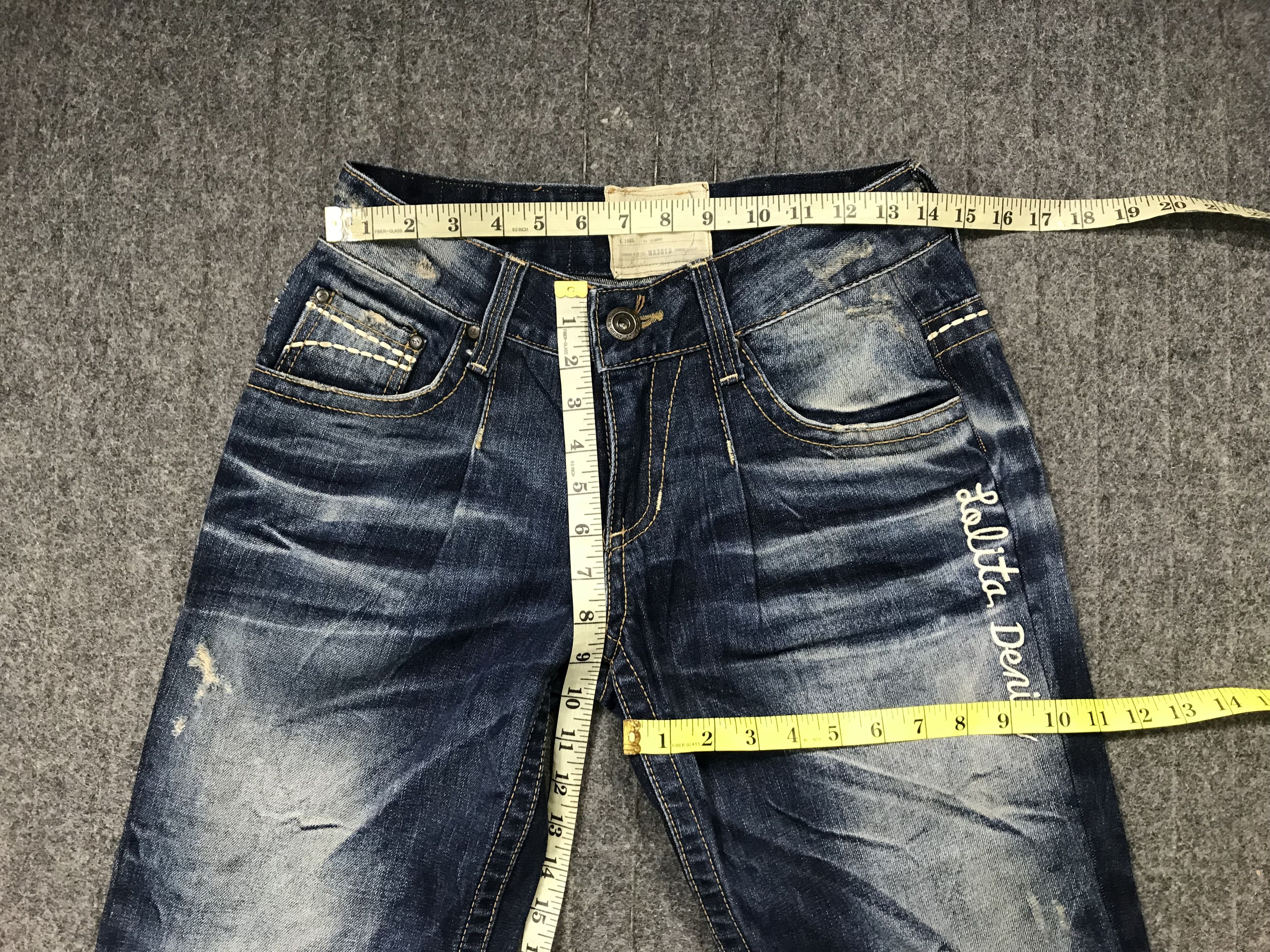 Japanese Brand Lolita Indigo Distressed Denim Short Jeans Whisker Baggy Size US 28 / EU 44 - 13 Thumbnail