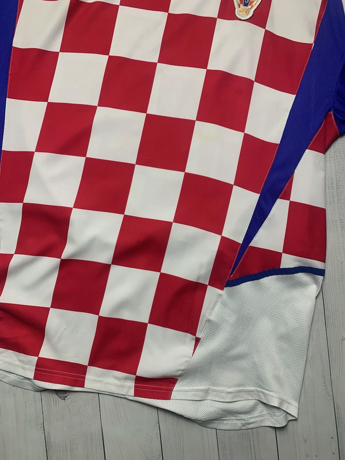 Nike × Vintage Vintage Croatia Nike soccer jersey size XL Size US XL / EU 56 / 4 - 3 Thumbnail