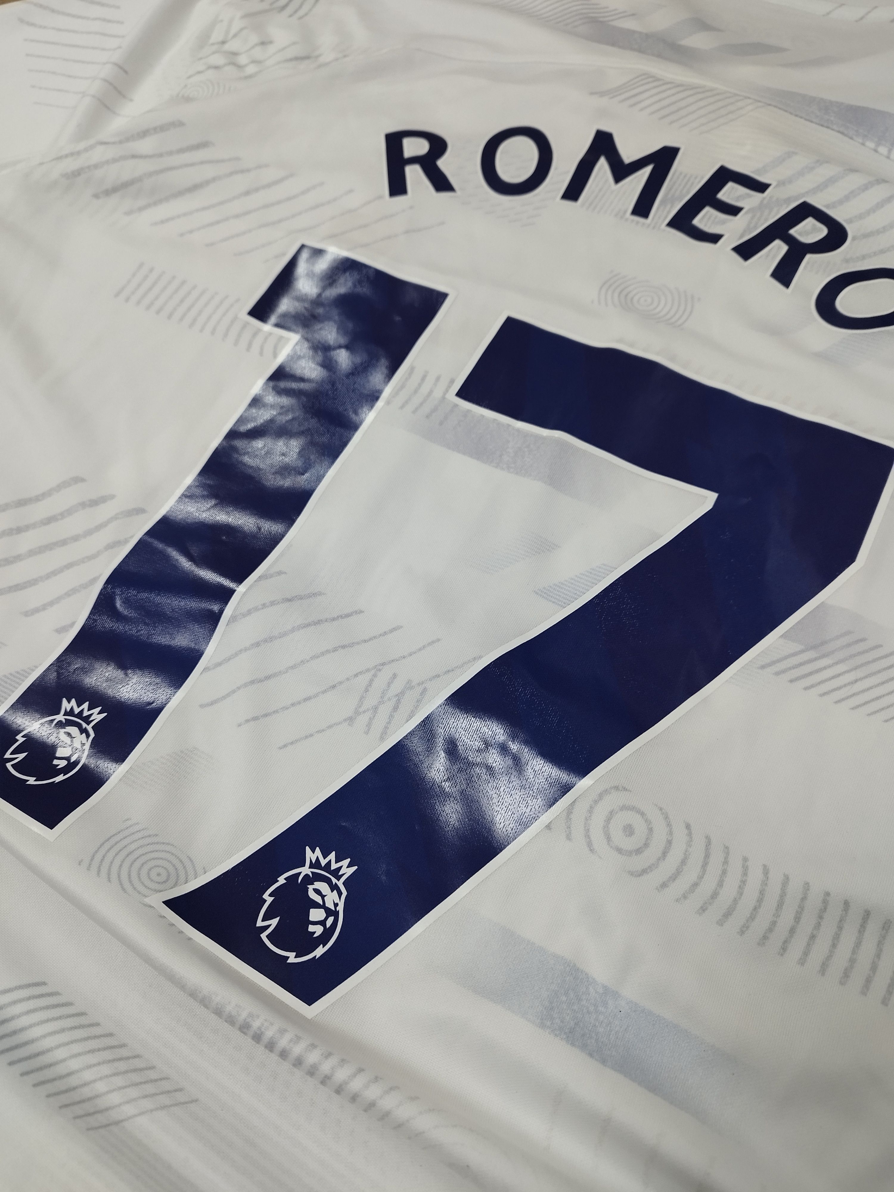 Nike Nike Tottenham Hotspur 2023/24 Home Jersey ROMERO 17 Size XL Size US XL / EU 56 / 4 - 11 Thumbnail