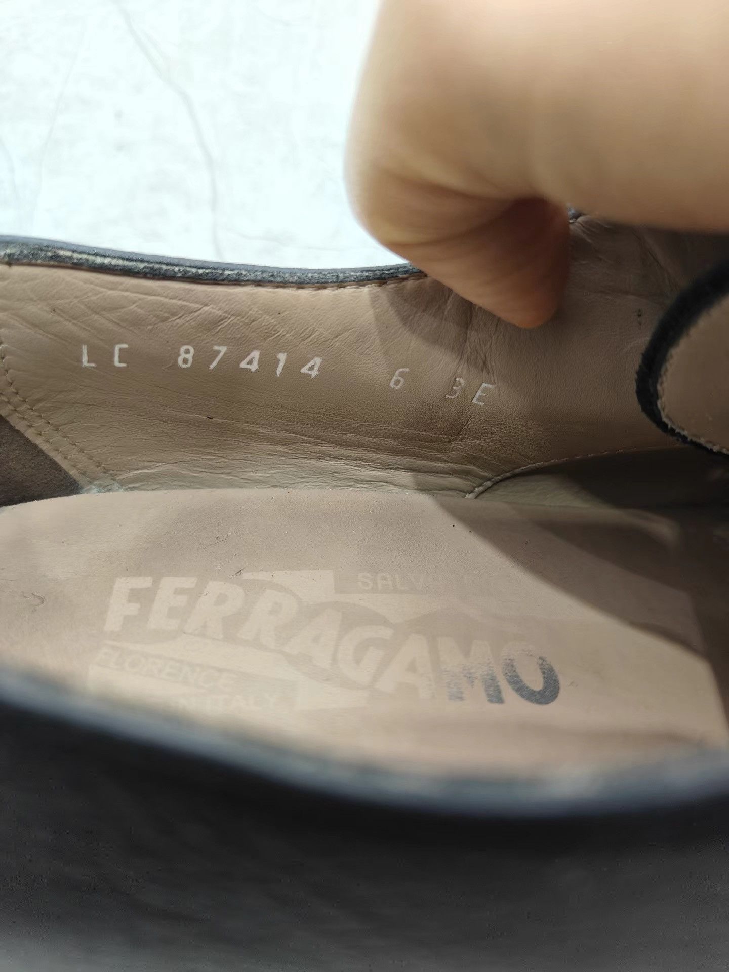 Salvatore Ferragamo Ferragamo Men's Black Leather Formal Shoes K29 Size US 6 / EU 39 - 4 Thumbnail