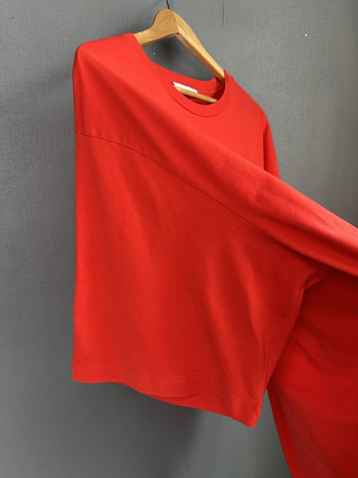 Gosha Rubchinskiy GOSHA RUBCHINSKIY Alien Tee Oversized T-Shirt Red Size US M / EU 48-50 / 2 - 8 Thumbnail