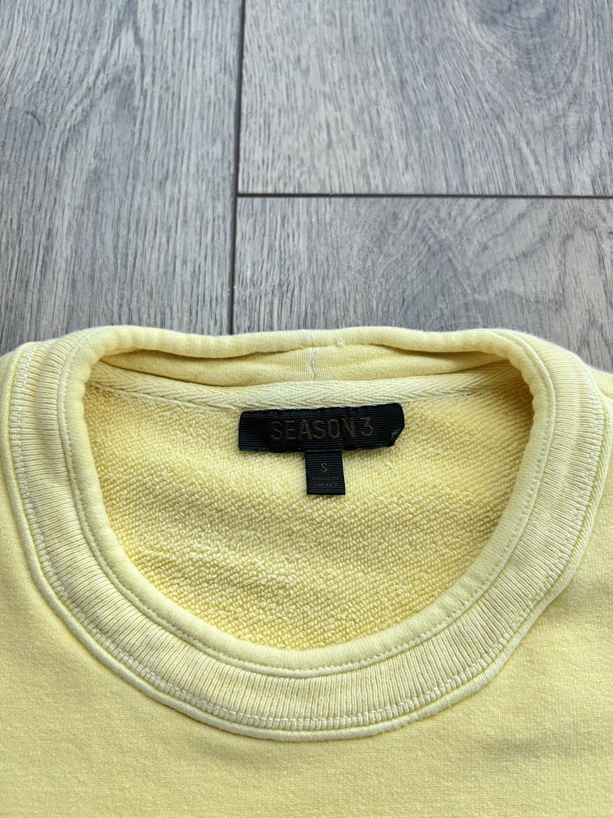Yeezy Yeezy Season 3 Fleece Crewneck Sun God Small Size US S / EU 44-46 / 1 - 4 Thumbnail