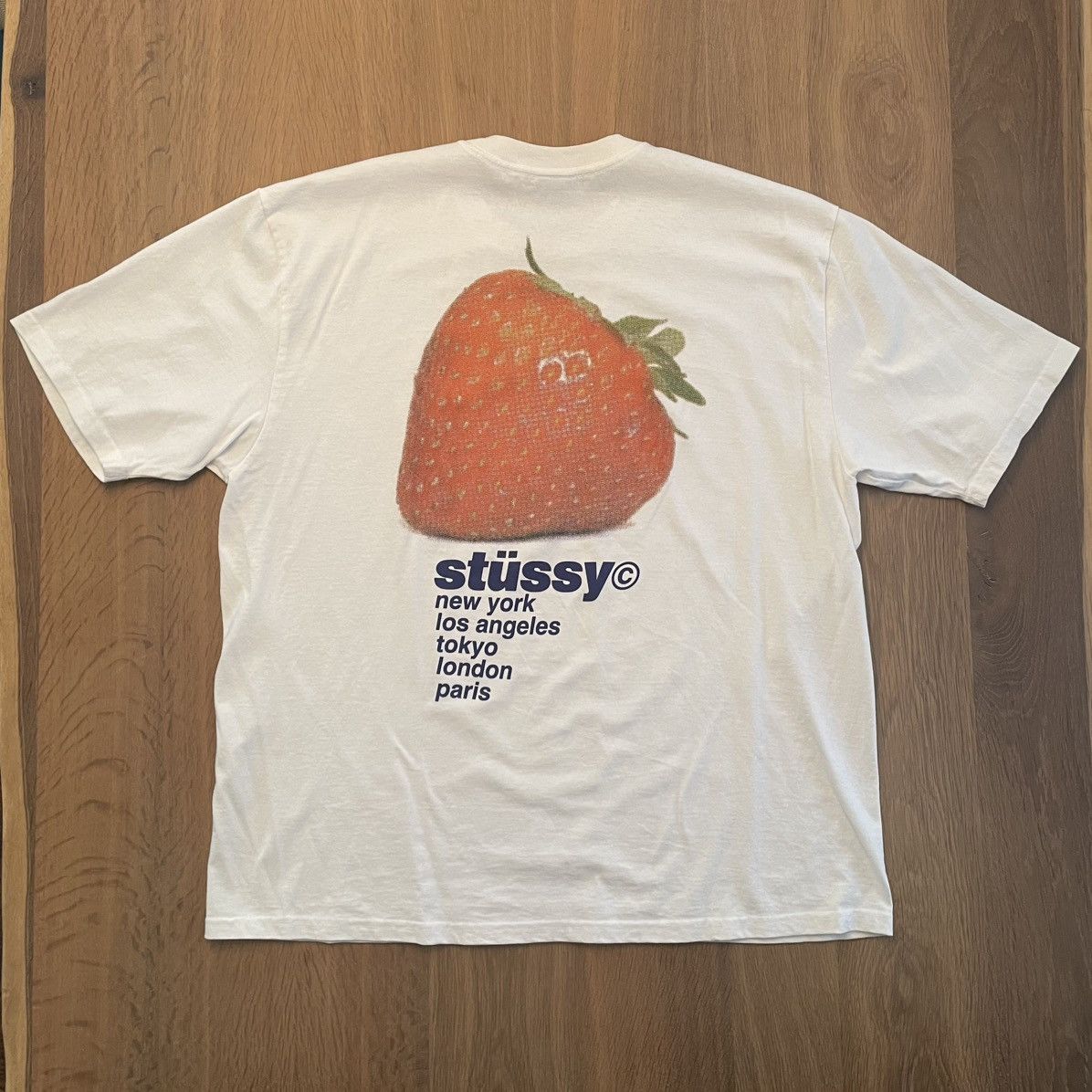 Stussy SS22 Strawberry Tee XL Size US XL / EU 56 / 4 - 1 Thumbnail