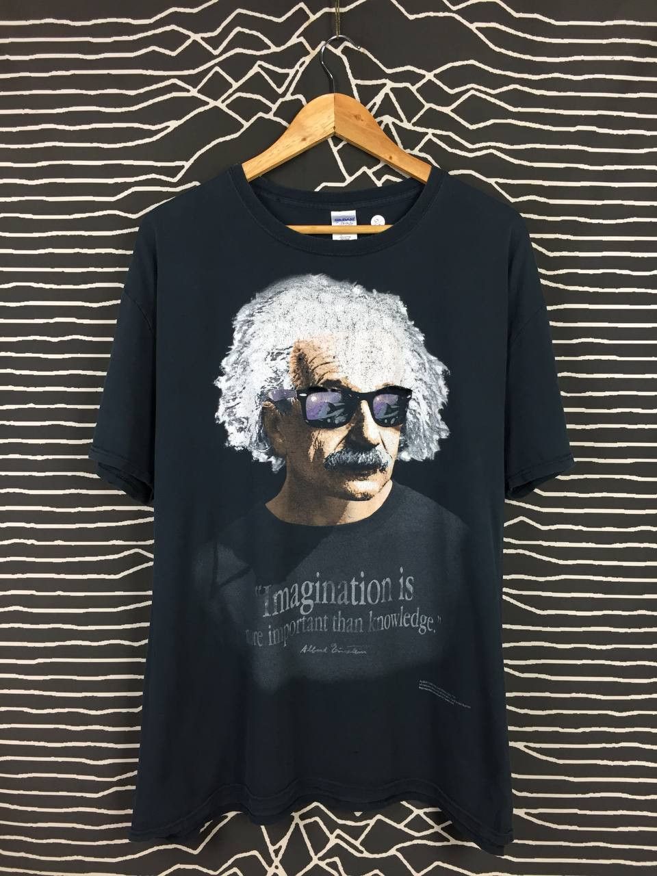 Arts & Science × Vintage Distressed Albert Einstein Imagination Knowledge Quote Tee Size US XXL / EU 58 / 5 - 2 Thumbnail