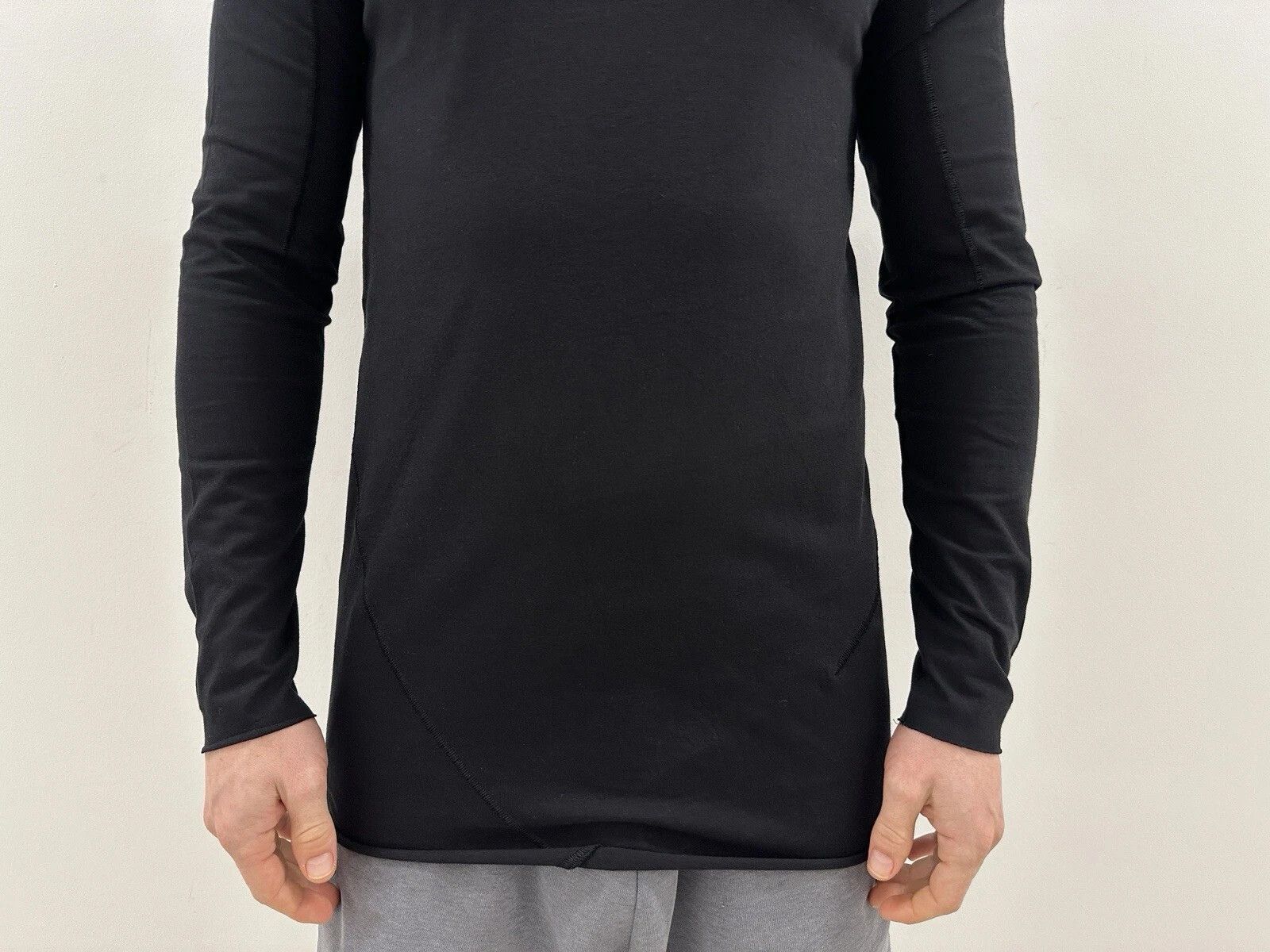 First Aid To The Injured First Aid To The Injured Men T-shirt Long Sleeve Avant Size US XS / EU 42 / 0 - 4 Thumbnail