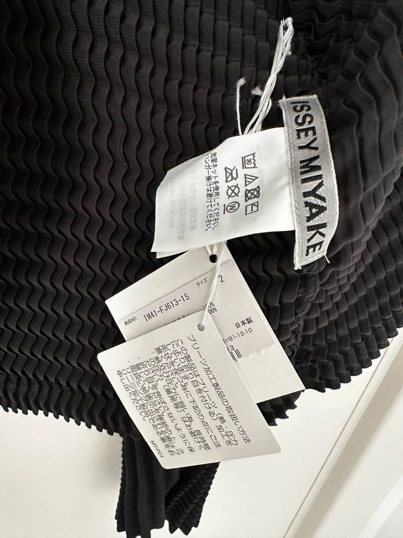 Issey Miyake Issey Miyake size:2 Black horizontal striped long-sleeved Size XS / US 0-2 / IT 36-38 - 5 Thumbnail