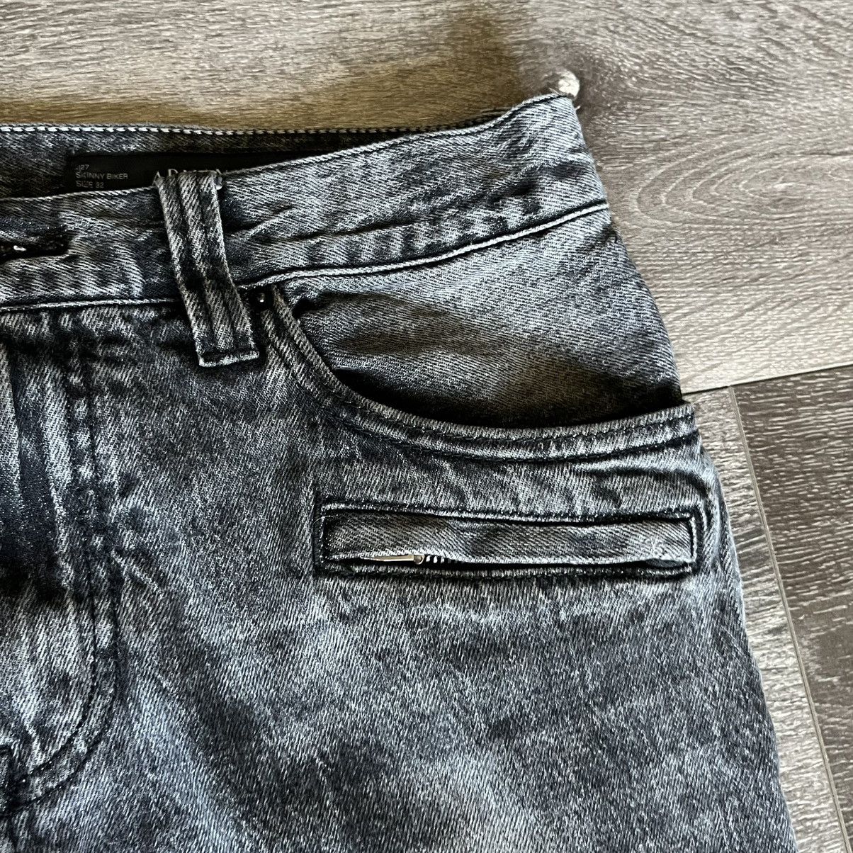 Armani Exchange Vintage Armani Exchange AX 5 Pocket Skinny Biker Denim Jeans Size US 32 / EU 48 - 8 Thumbnail