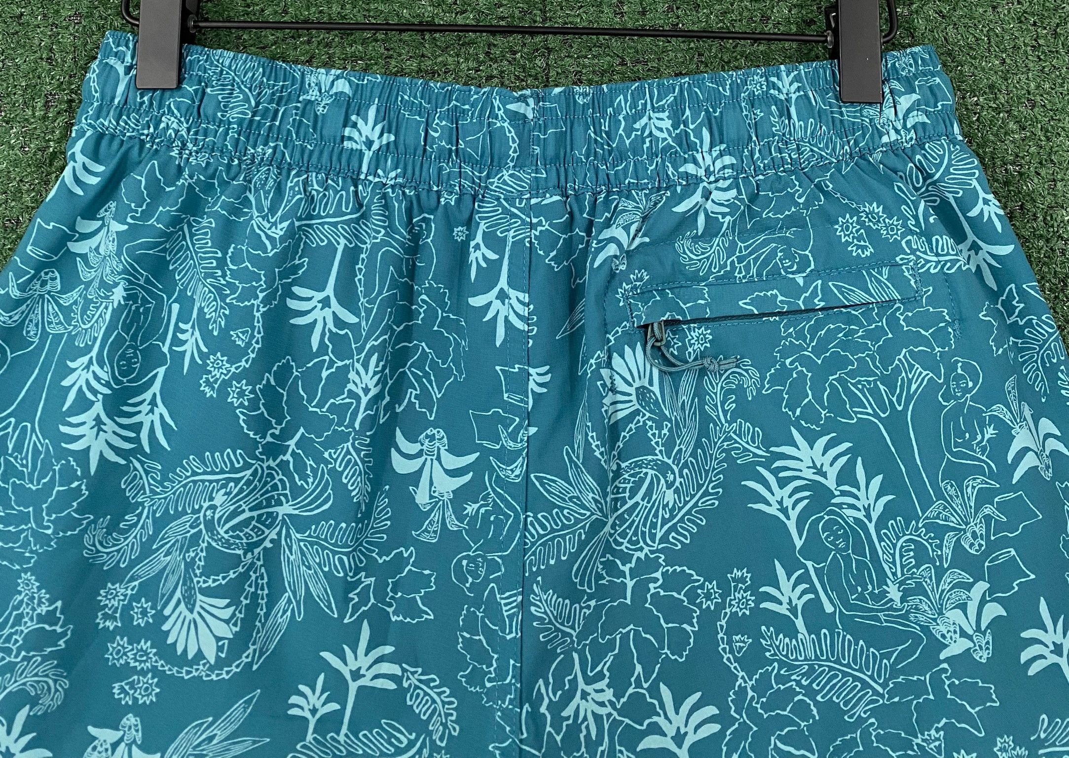 Patagonia Patagonia Micro Stretch Floral Patterned Shorts Small Size 29" - 6 Thumbnail
