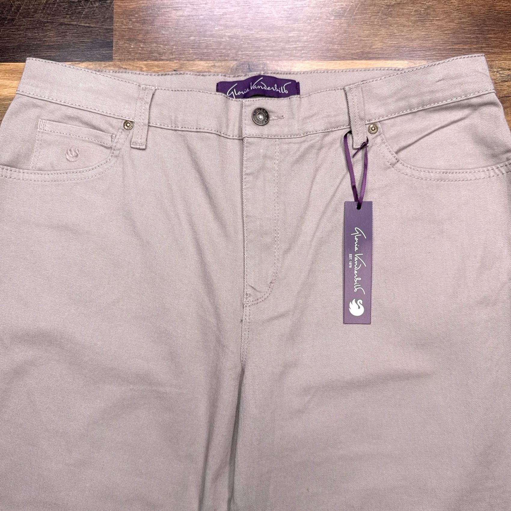 Gloria Vanderbilt Gloria Vanderbilt Amanda Jeans 16 Short Tan Classic Fit Tapered Leg New Denim 5-Pocket Straight Leg Mens? Size 38" / US 16 / IT 52 - 2 Thumbnail