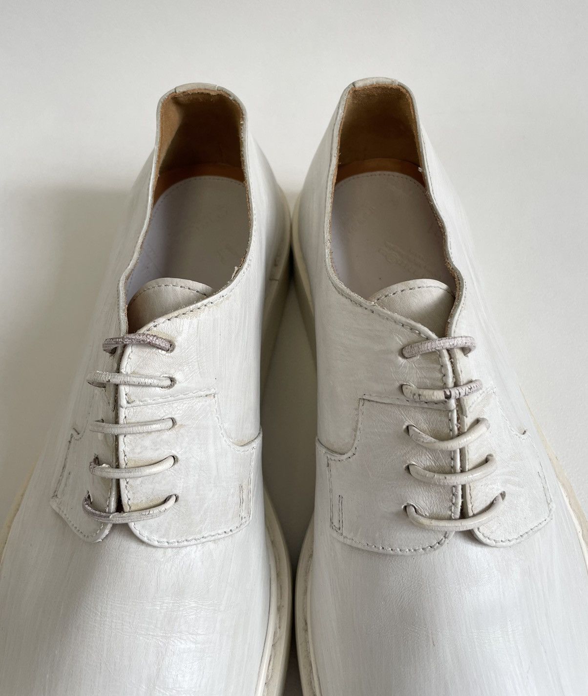 Maison Margiela ‘White Painted’ Wedge Sole Derbies Size US 10 / EU 43 - 6 Thumbnail