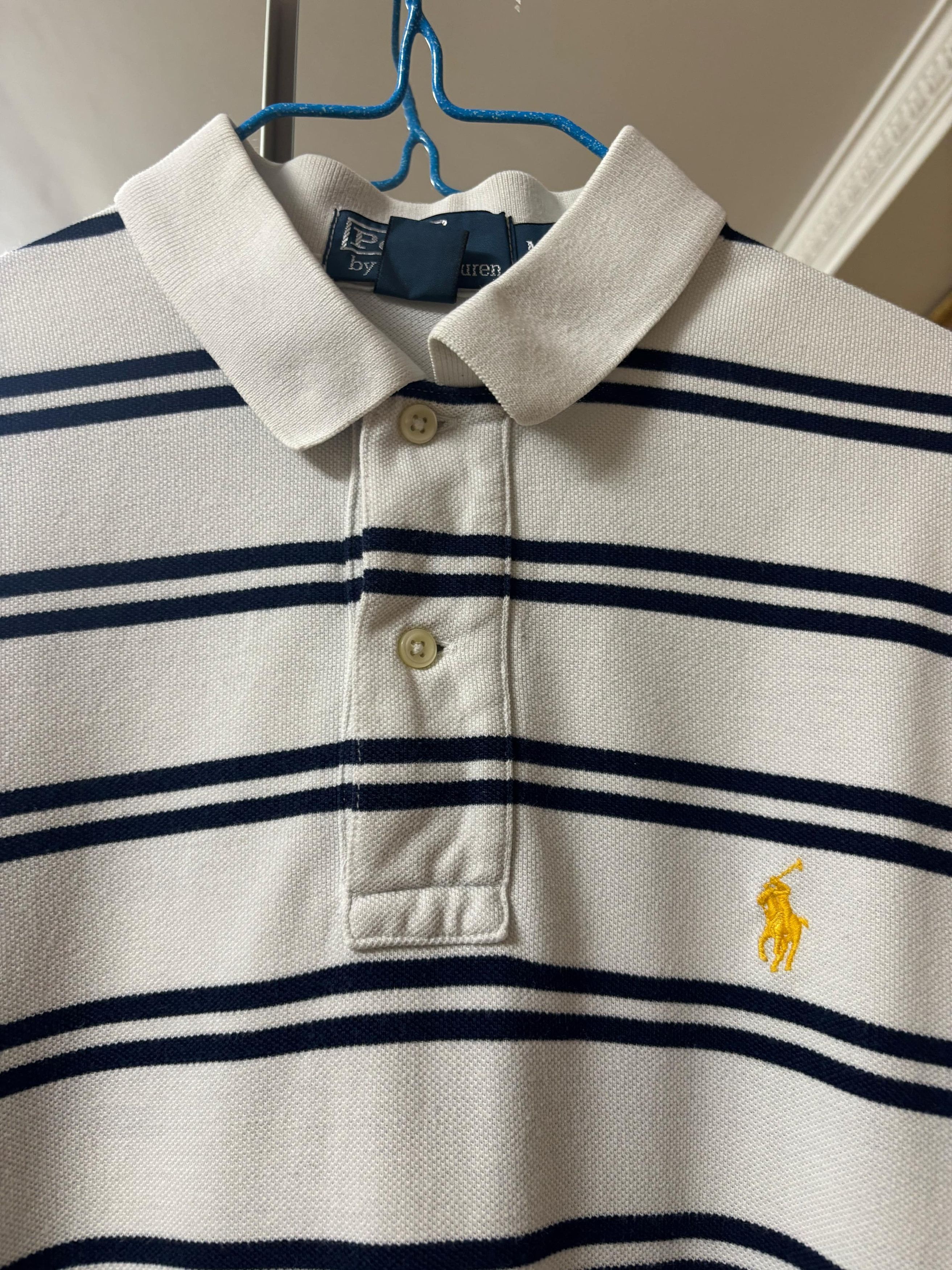 Polo Ralph Lauren Polo Ralph Lauren white with navy stripes. Size M Size US M / EU 48-50 / 2 - 4 Thumbnail