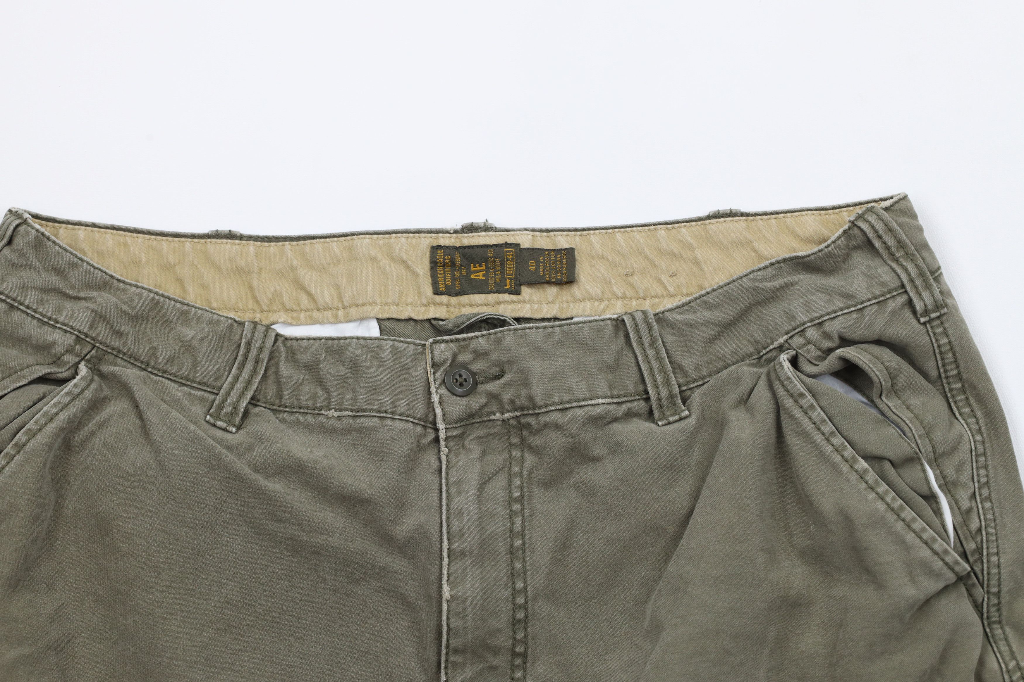 American Eagle Outfitters × Vintage Vintage American Eagle Outfitters Heavyweight Cargo Shorts Size US 40 / EU 56 - 2 Thumbnail