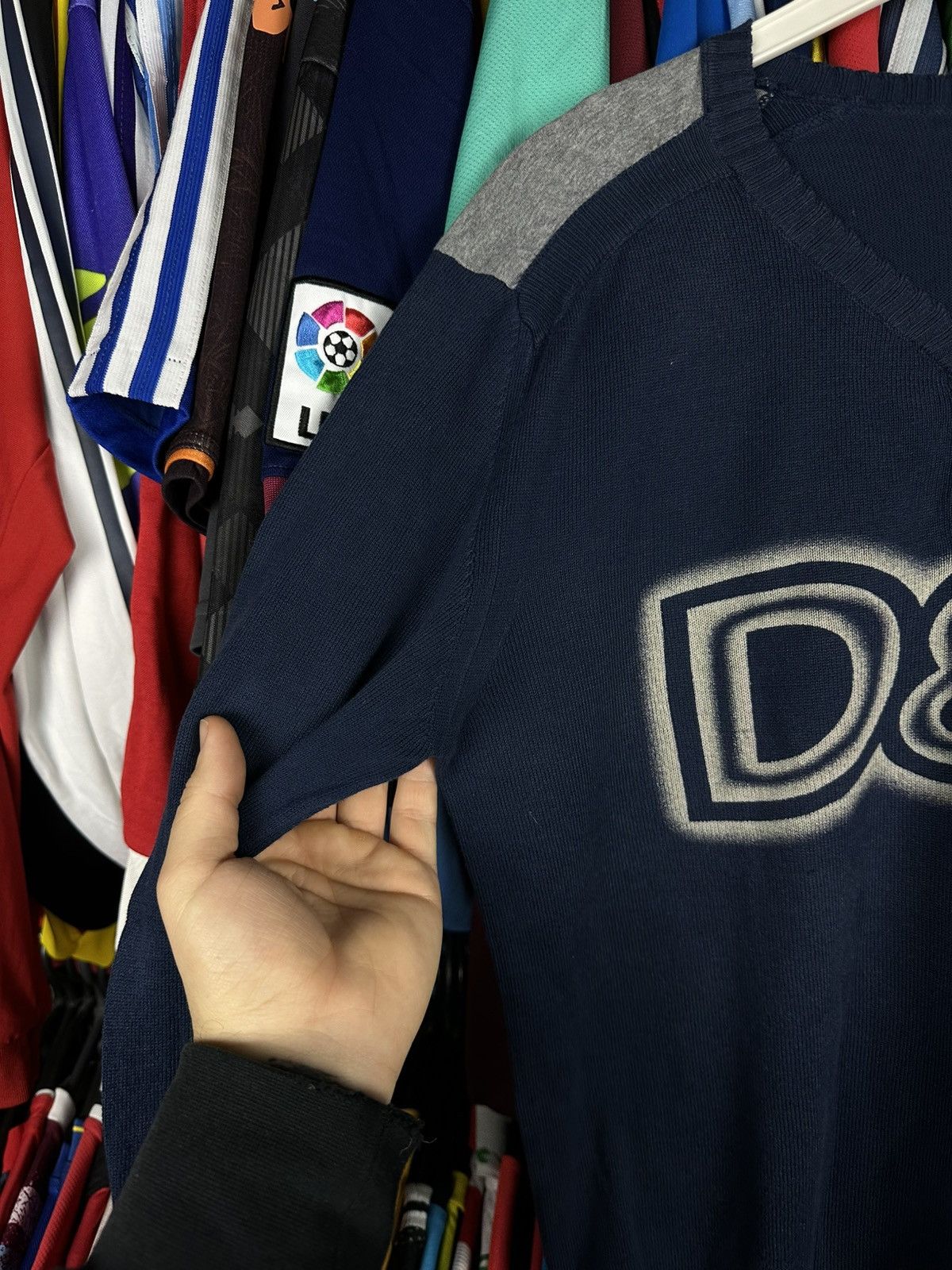 Dolce & Gabbana Dolce & Gabbana Logo Knit Sweater Navy Size L Vintage D&G Size US L / EU 52-54 / 3 - 8 Thumbnail