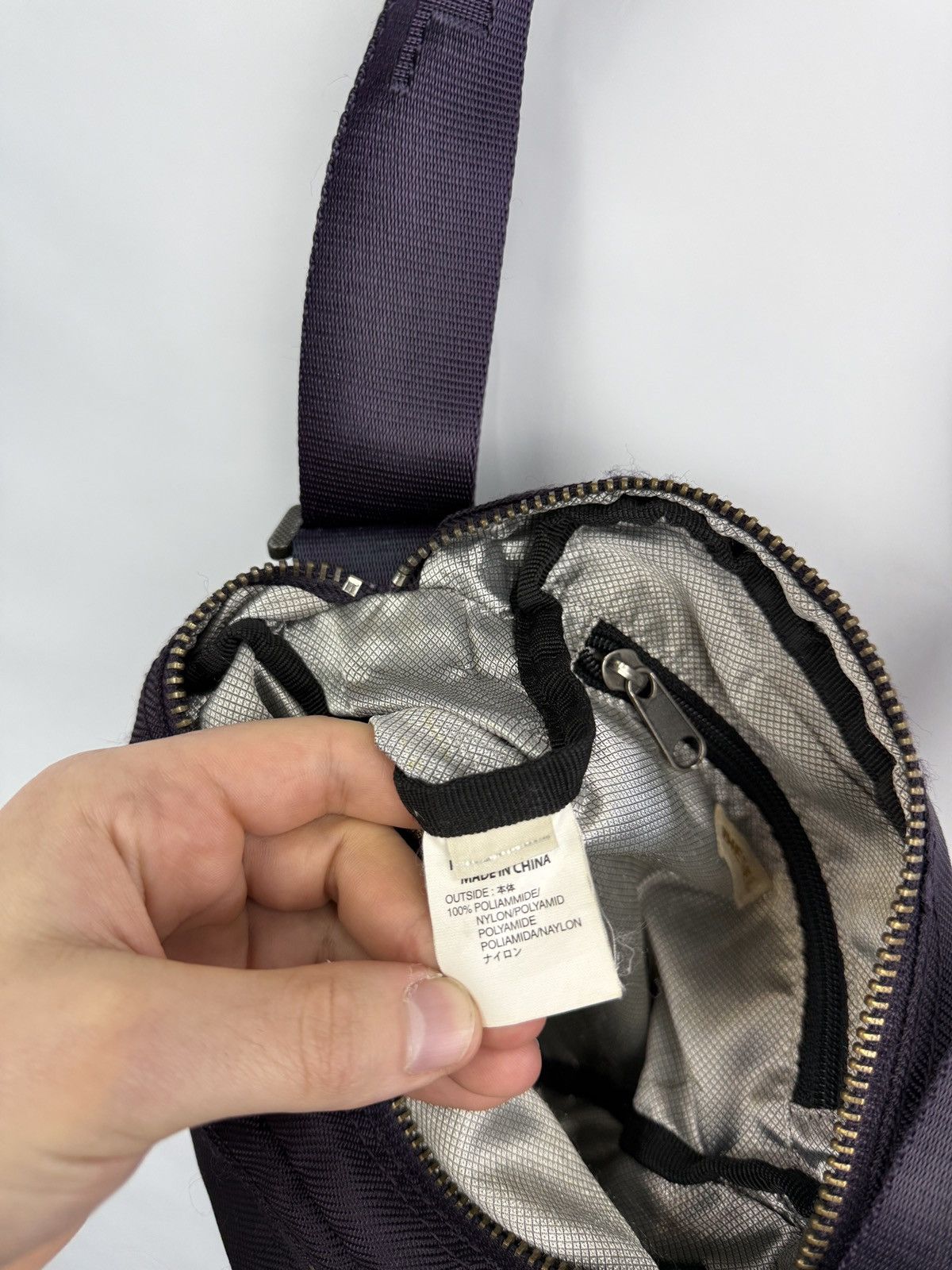 Diesel 🇺🇸 Vintage Y2K Diesel Archive Purple Bag Rare Retro Hype Size ONE SIZE - 11 Thumbnail