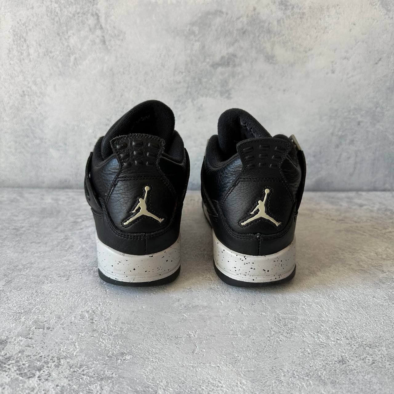 Jordan Brand Nike Air Jordan 4 Retro Oreo Size EU 38.5 408452-003 Size US 6 / IT 36 - 4 Thumbnail