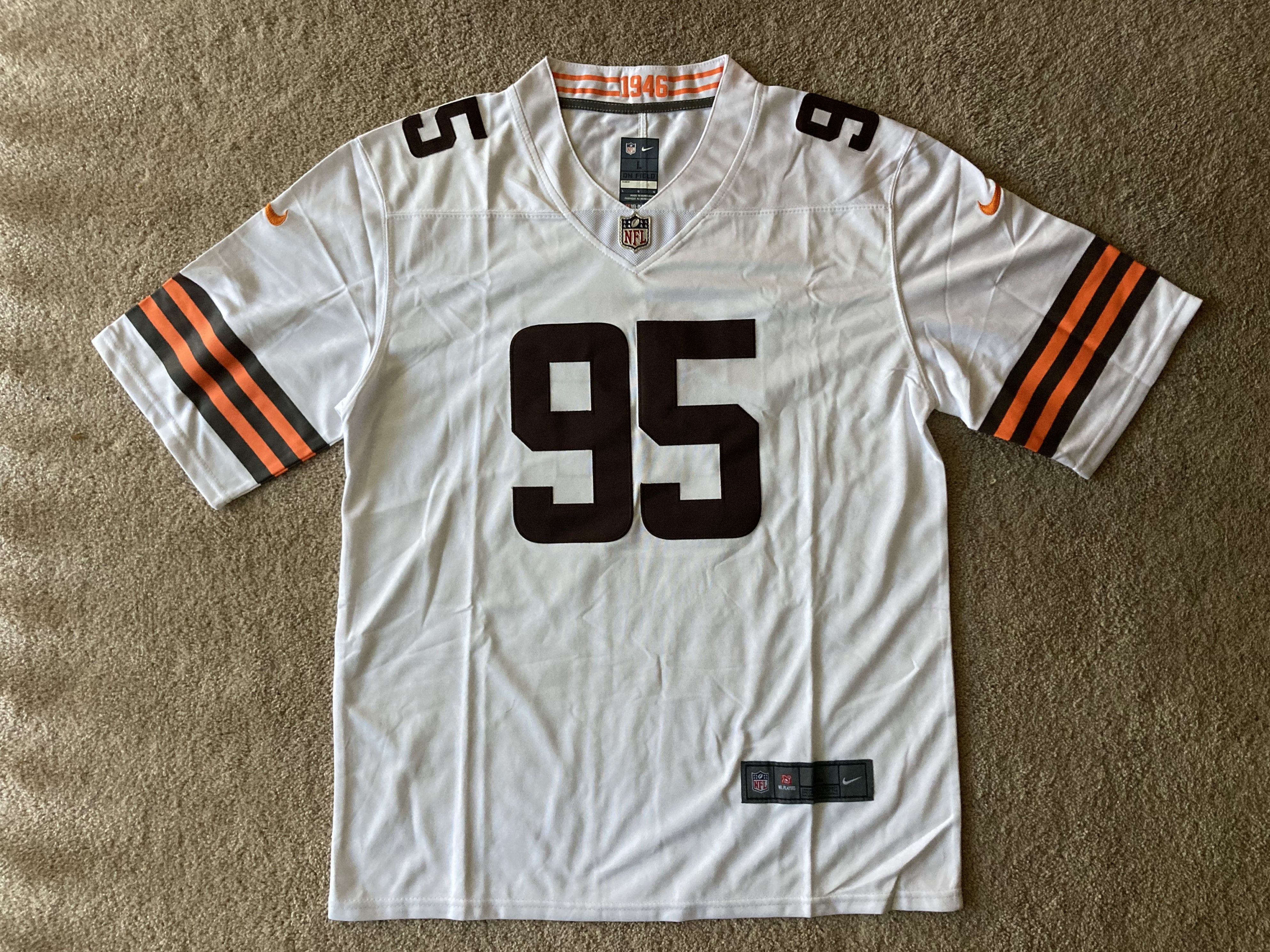 Nike S-3XL Mens Stitched Nike Jersey - Myles Garrett - Browns Size US S / EU 44-46 / 1 - 1 Preview