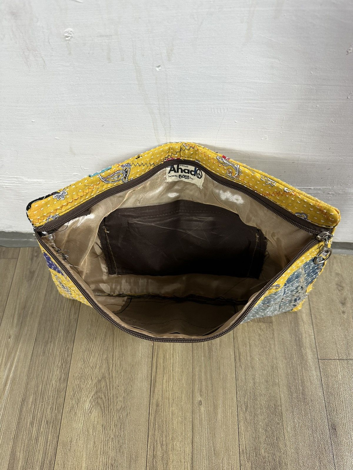 Handmade Custom Made Distressed Boro Patchwork Paisley cutch bag Size ONE SIZE - 11 Thumbnail