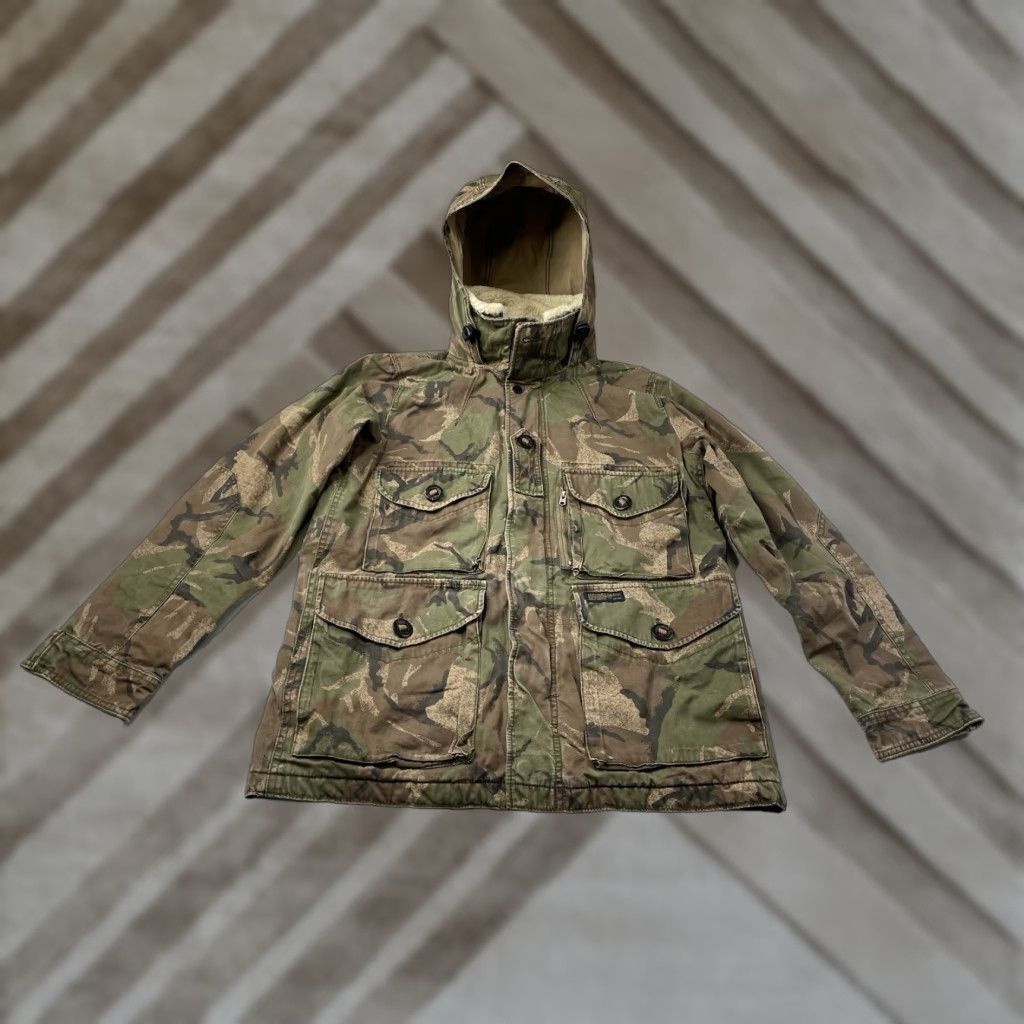Abercrombie & Fitch Abercrombie & Fitch Camouflage Jacket Insulated Hooded Men’s Medium A&F Colorful Water resistant Multicolor Camouflage Jacket Insulated Men’s M Size US M / EU 48-50 / 2 - 1 Thumbnail