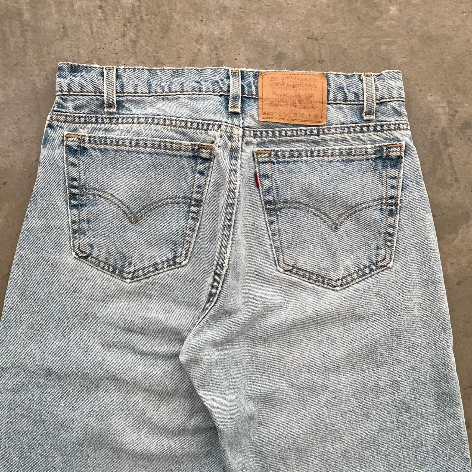 Levi's Vintage 90s Levi’s 550 Light Wash Denim Jeans Size US 32 / EU 48 - 6 Thumbnail