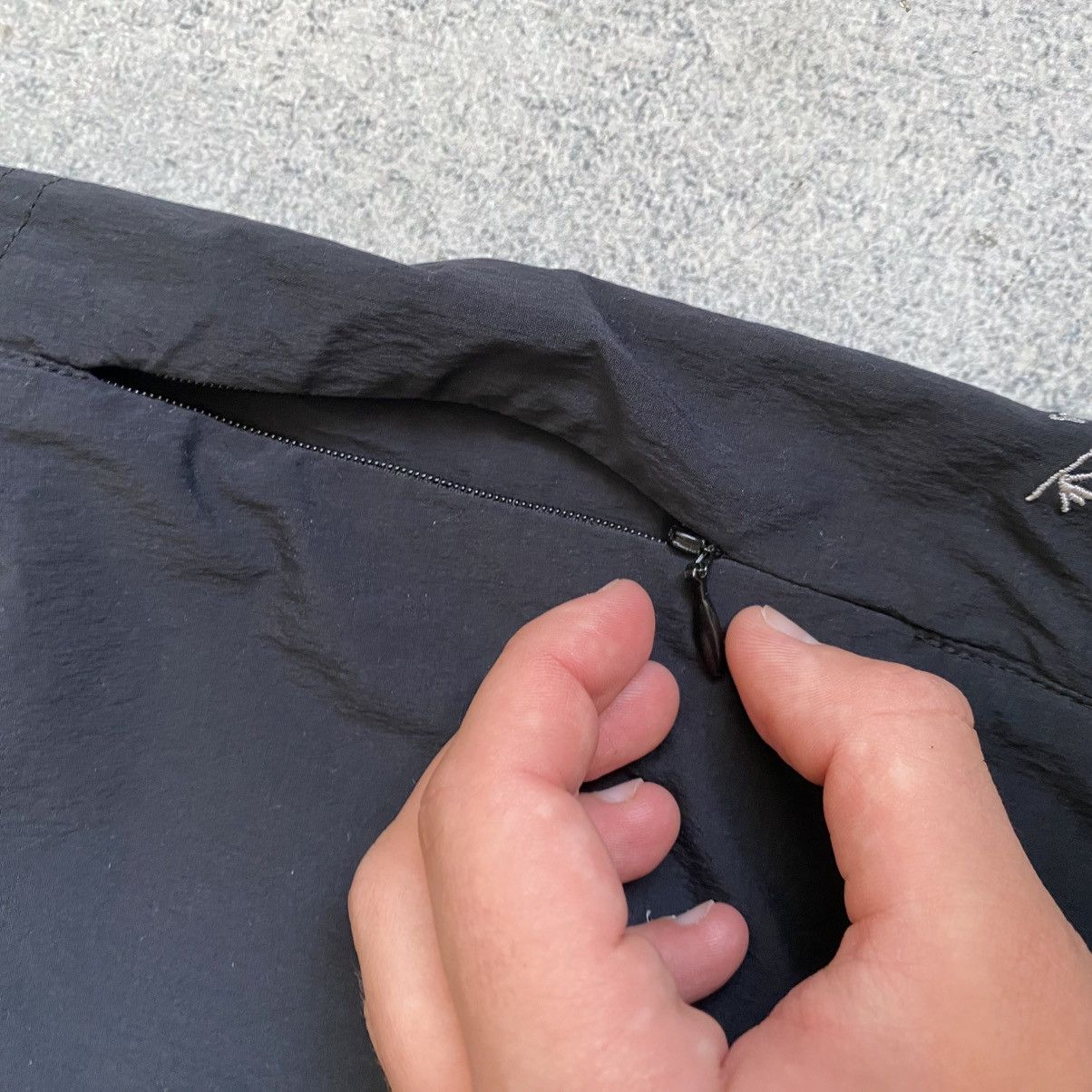 Arc'teryx Arcteryx pants nylon vintage small logo Gorpcore Size US 30 / EU 46 - 10 Thumbnail