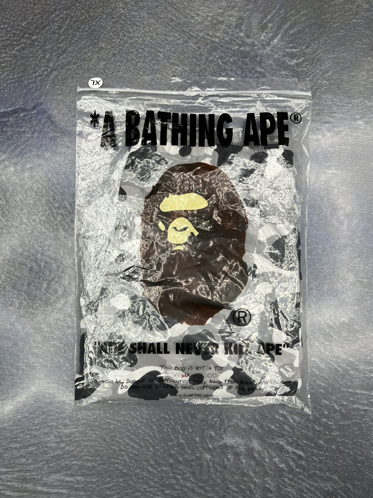 Bape Bape 1st Camo Shark Sweat Shorts Size US 36 / EU 52 - 6 Thumbnail