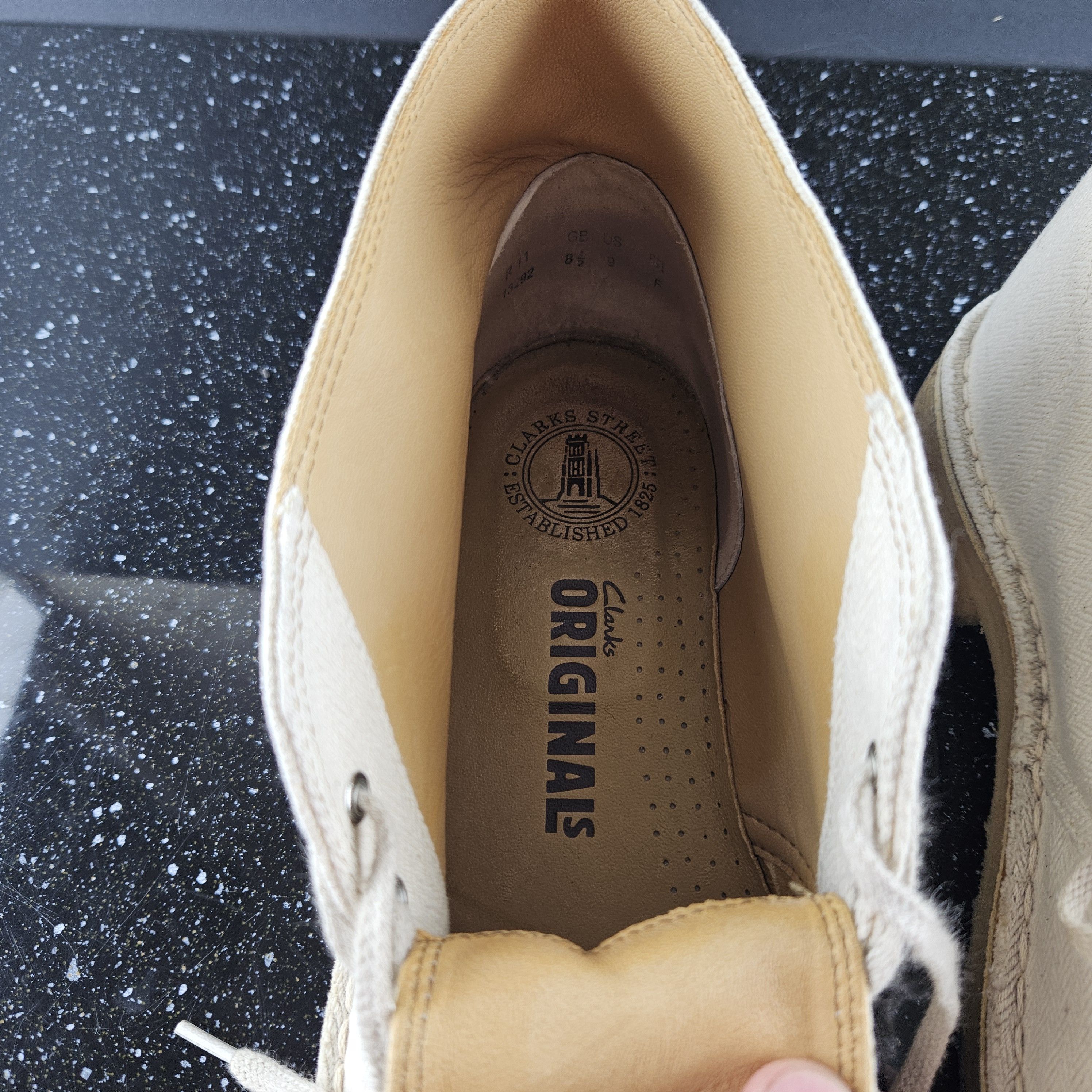Clarks Clarks Originals Desert boots beige canvas Size US 9 / EU 42 - 10 Thumbnail
