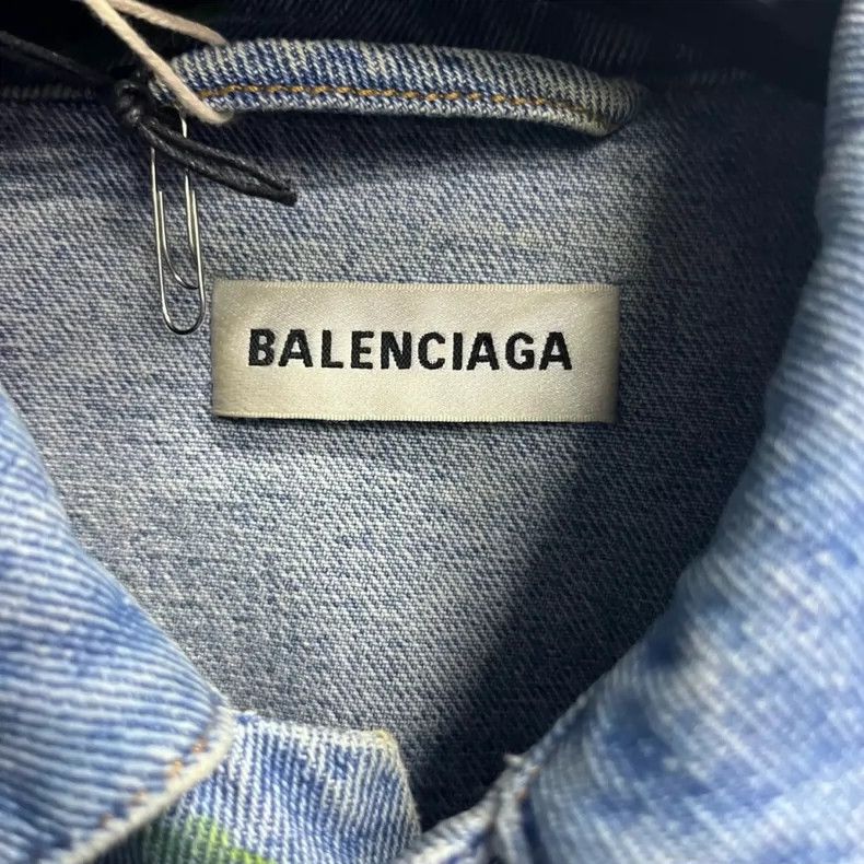 Balenciaga Balenciaga size 34 Blue plant logo denim jacket jacket Size XS / US 0-2 / IT 36-38 - 4 Thumbnail