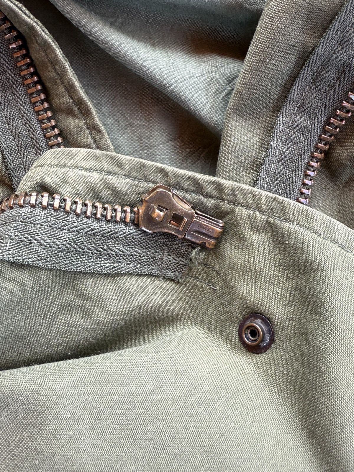 Vintage Vintage 1960s Vietnam War Era M65 Jacket Size US M / EU 48-50 / 2 - 4 Thumbnail