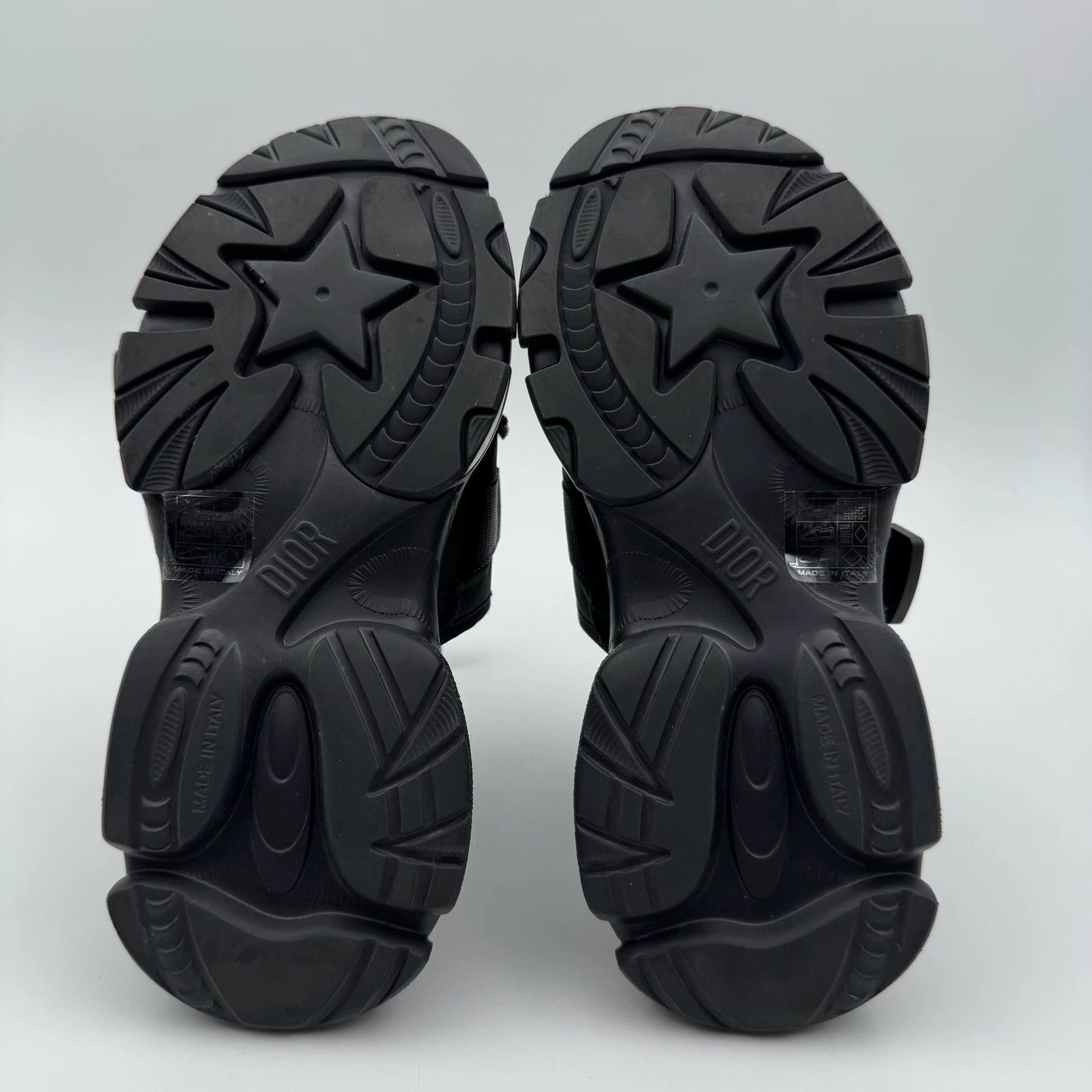 Dior Dior Velcro Slides 37 Unworn Size US 6.5 / IT 36.5 - 7 Thumbnail
