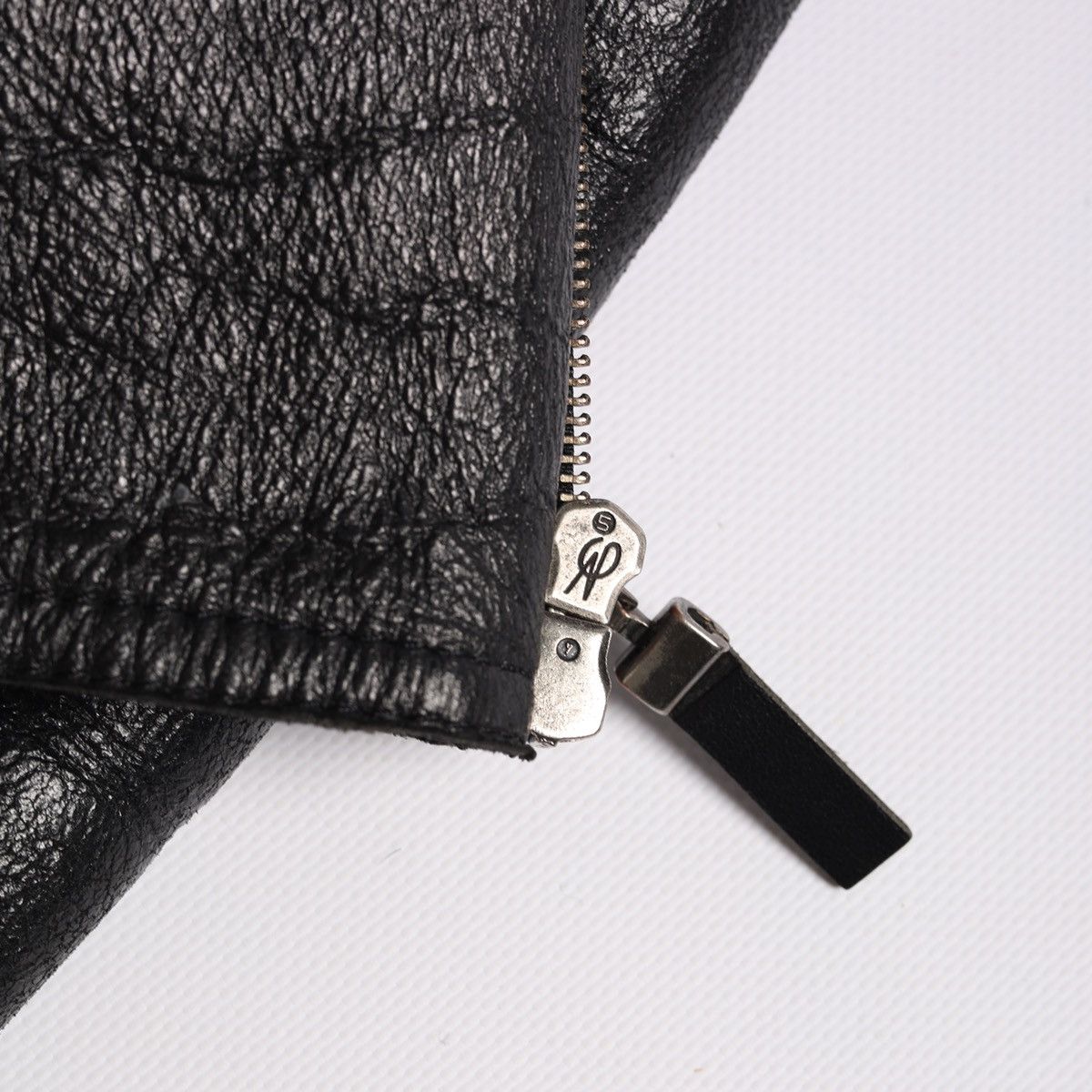 Gianfranco Ferre Gianfranco Ferre GFF Leather Pelle Shearling Crop Jacket Vin Size M / US 6-8 / IT 42-44 - 15 Thumbnail