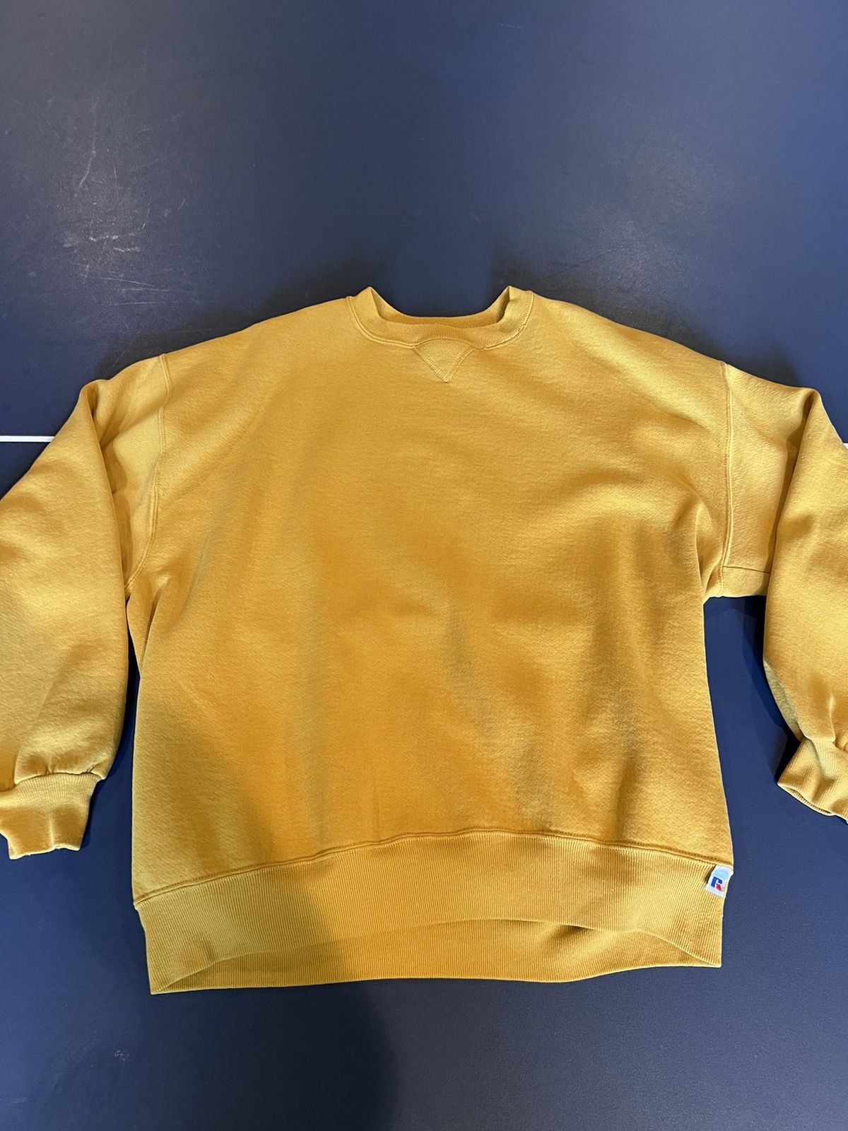 Russell Athletic Vintage Made in USA Russell Crewneck Size US XL / EU 56 / 4 - 1 Thumbnail