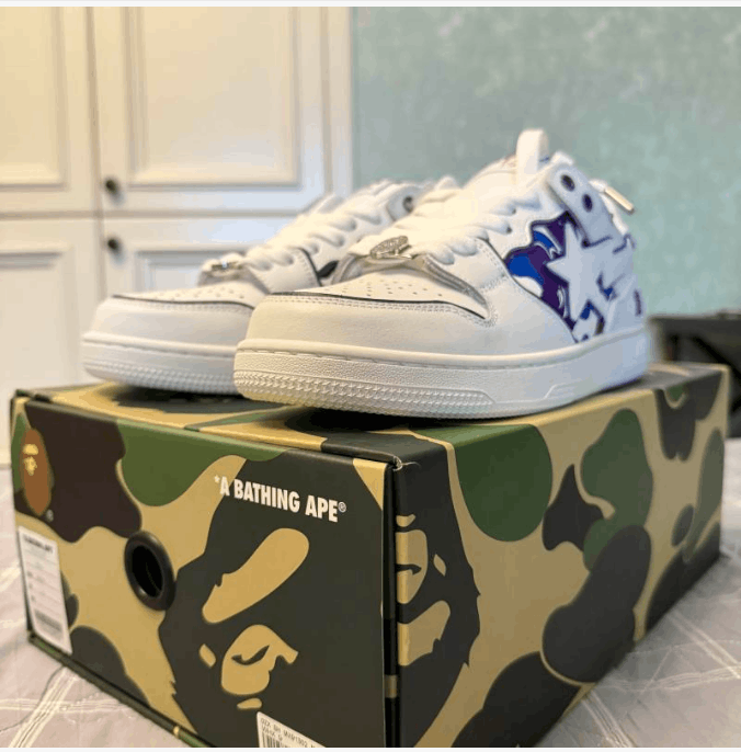 Bape A Bathing Ape Bapesta Low White Blue Camo Sole Size US 9.5 / EU 42-43 - 1 Thumbnail