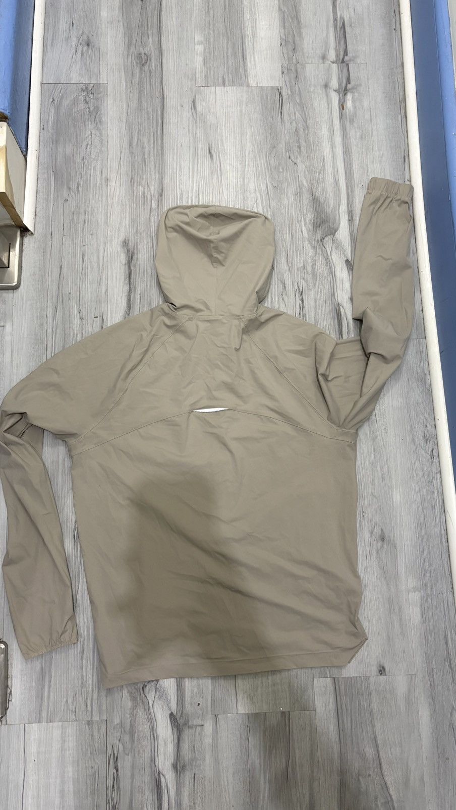 Fabletics Fabletics limited edition color (cream) Size US M / EU 48-50 / 2 - 2 Thumbnail