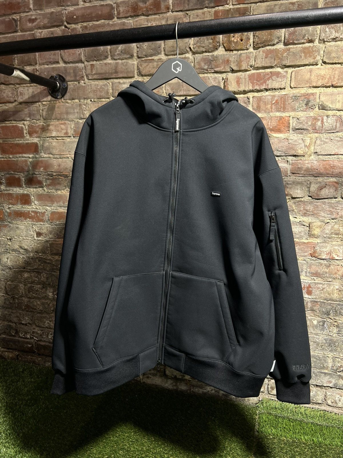 Supreme Supreme Windstopper Zip-Up Hoodie Size US XL / EU 56 / 4 - 2 Thumbnail