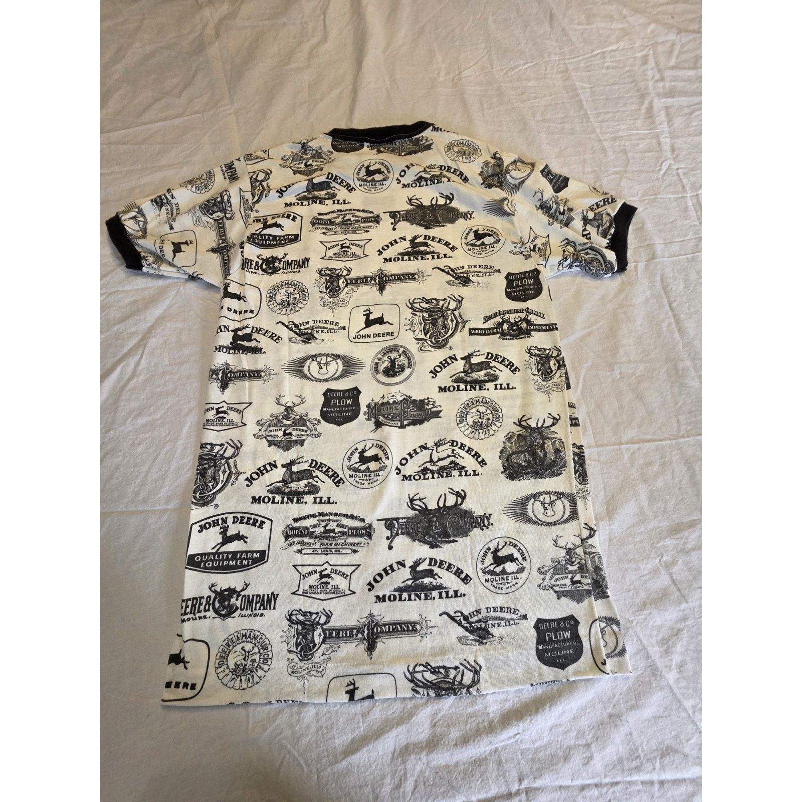 John Deere John Deere Men's Vintage Short Sleeve Ringer Tee Size Medium Size US M / EU 48-50 / 2 - 4 Thumbnail