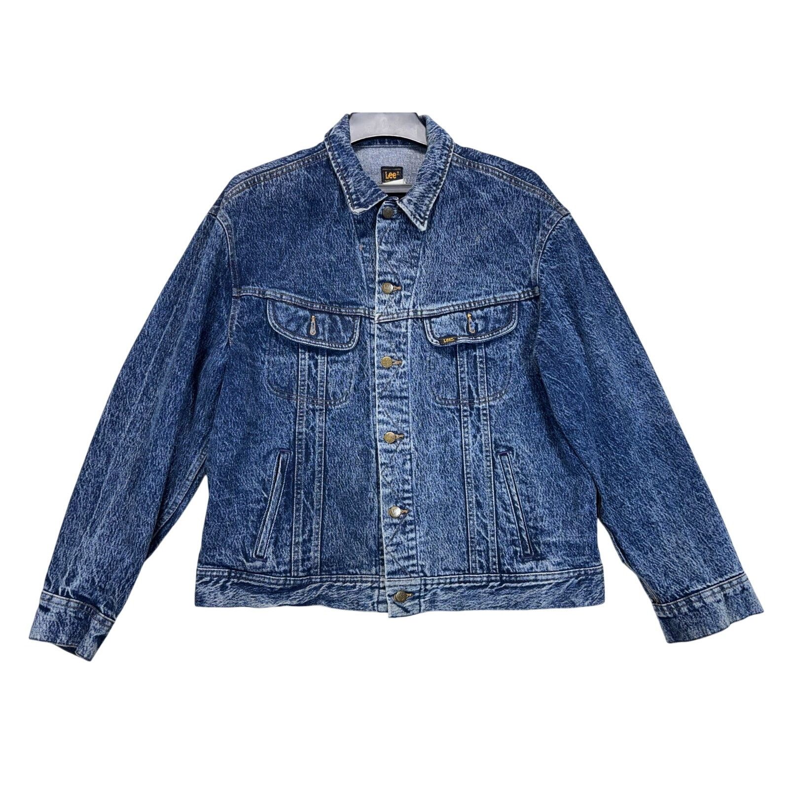 Lee Lee Denim Trucker Jacket Men’s Large Classic 4 Pocket Jacket Size US L / EU 52-54 / 3 - 1 Thumbnail