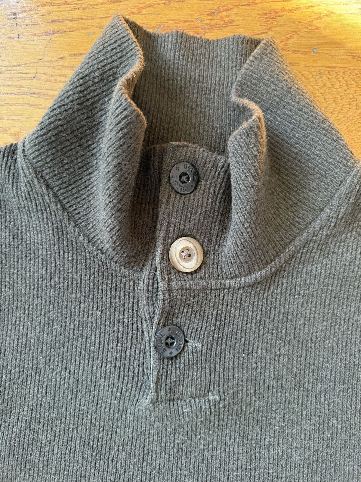 Stone Island Stone Island Archive Numbered Henley Sweater Size US XL / EU 56 / 4 - 4 Thumbnail