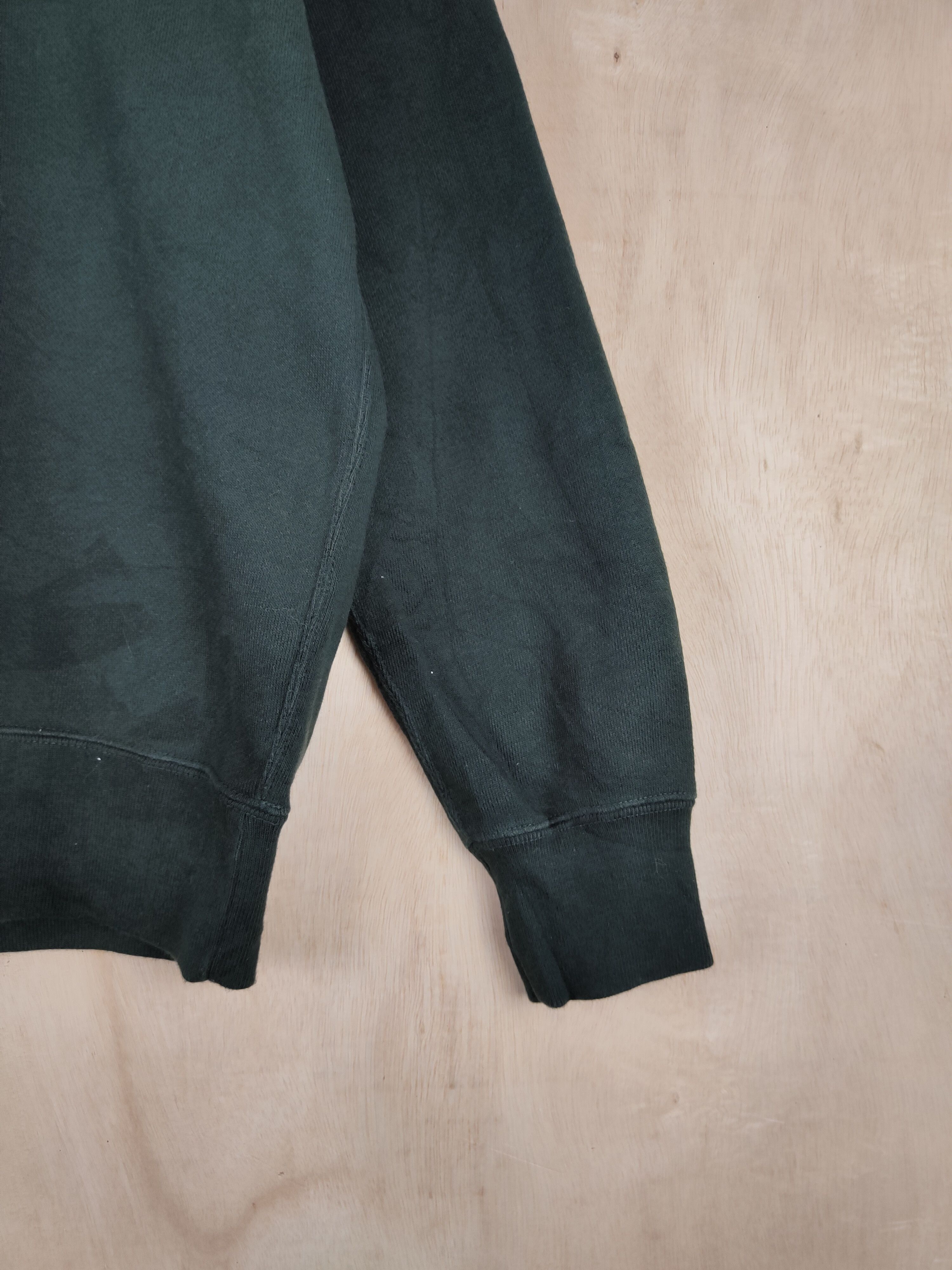 Japanese Brand × Vintage Uniqlo vintage Dark Green Sweatshirts #2598 Size US S / EU 44-46 / 1 - 5 Thumbnail