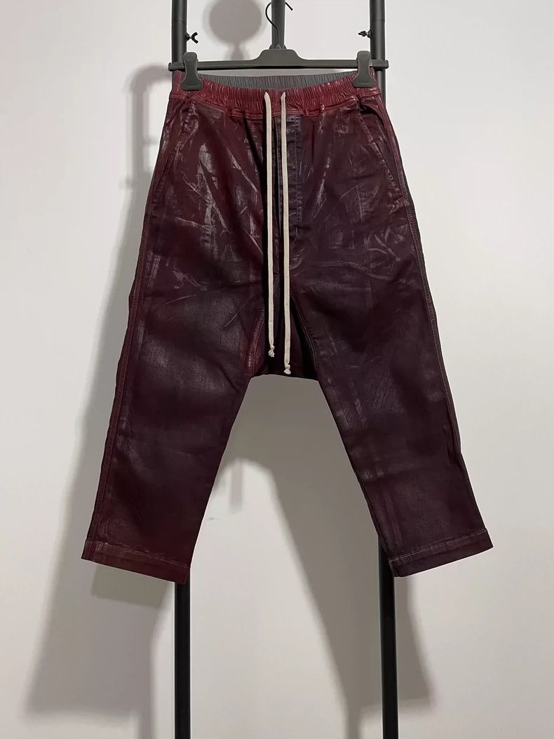 Rick Owens rick owens size xs Coated Wax Cropped Pants Cropped Pants 2 Size US 28 / EU 44 - 1 Thumbnail