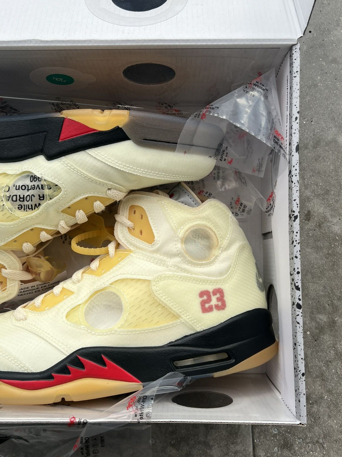 Designer × Nike × Off-White Jordan 5 V x Off-White sail Size US 10.5 / EU 43-44 - 2 Thumbnail