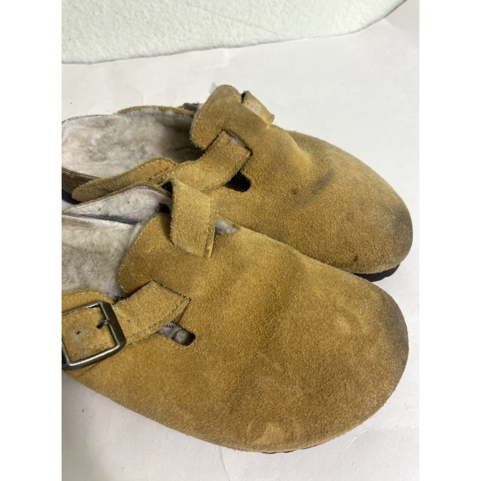 Birkenstock Birkenstock Boston Shearling Women Clog Suede Yellow Slip On 6 37 Sheepskin Size US 6 / IT 36 - 3 Thumbnail