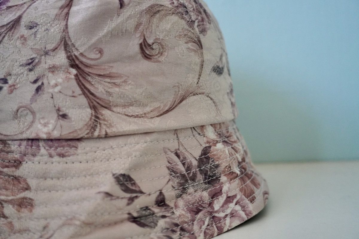 Vintage Vintage bucket hat floral motif reversible summer head gear Size ONE SIZE - 1 Thumbnail