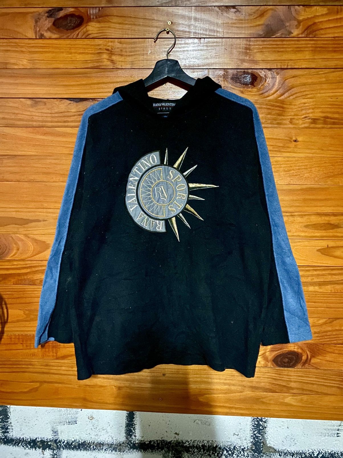 Vintage Vintage 90s Rana Valentino Italy Sports Hoodie Tone Pullover Size US M / EU 48-50 / 2 - 3 Thumbnail