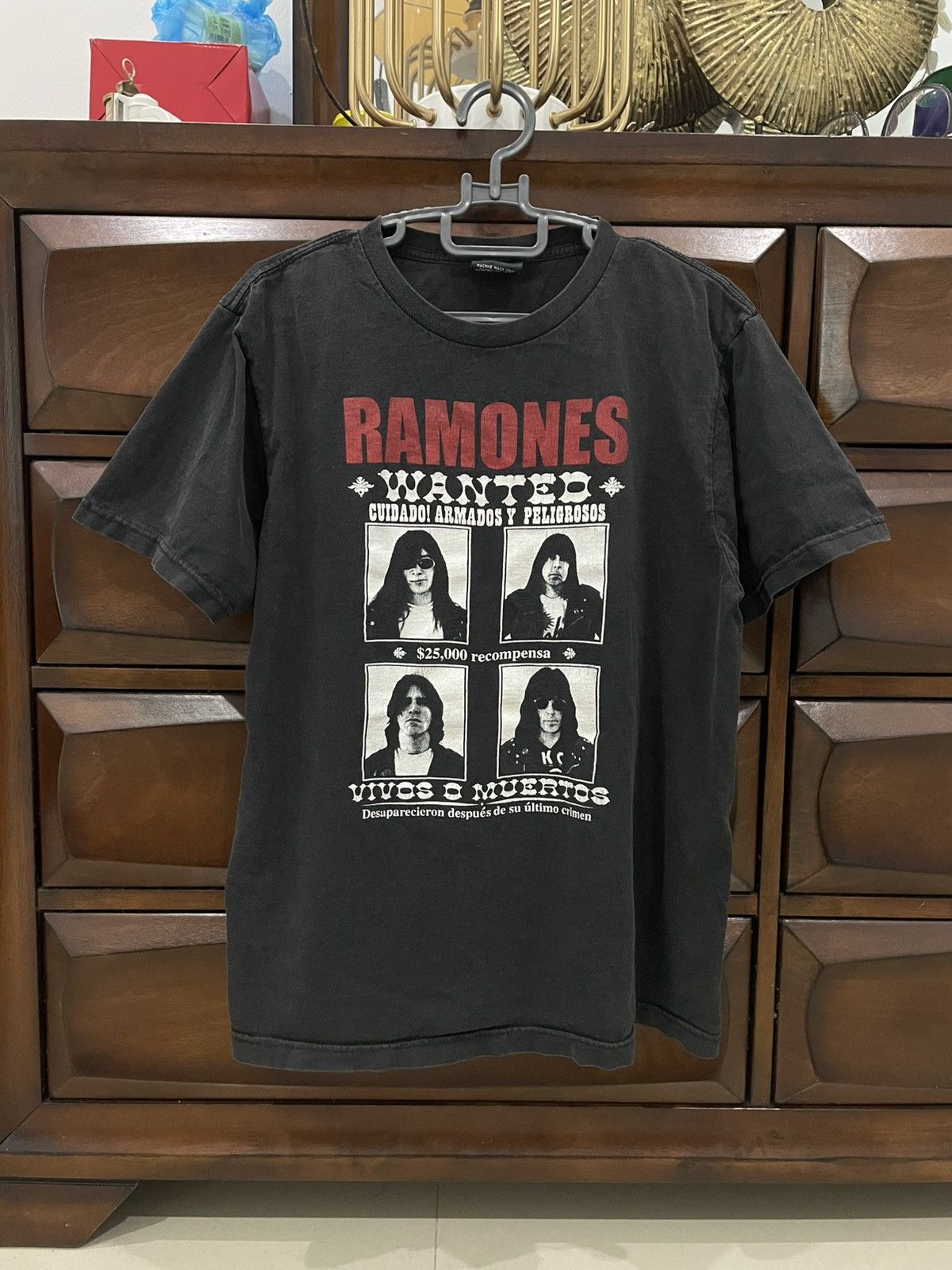 Band Tees Vintage The Ramones Line Up Mirror Print Size US L / EU 52-54 / 3 - 1 Thumbnail
