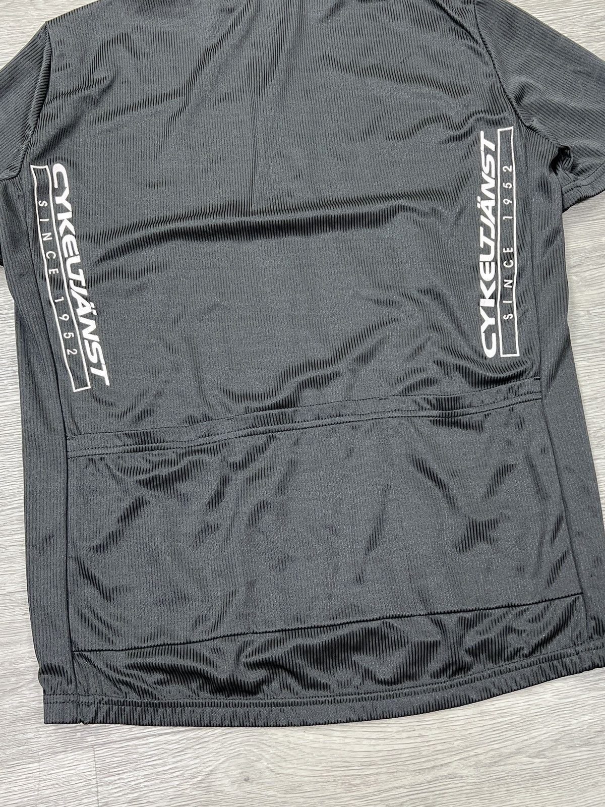 Other Pirelli CYCL-e x MY BIKE Cycling Jersey 1/4 Zip Men’s Sz XL Size US XL / EU 56 / 4 - 6 Thumbnail