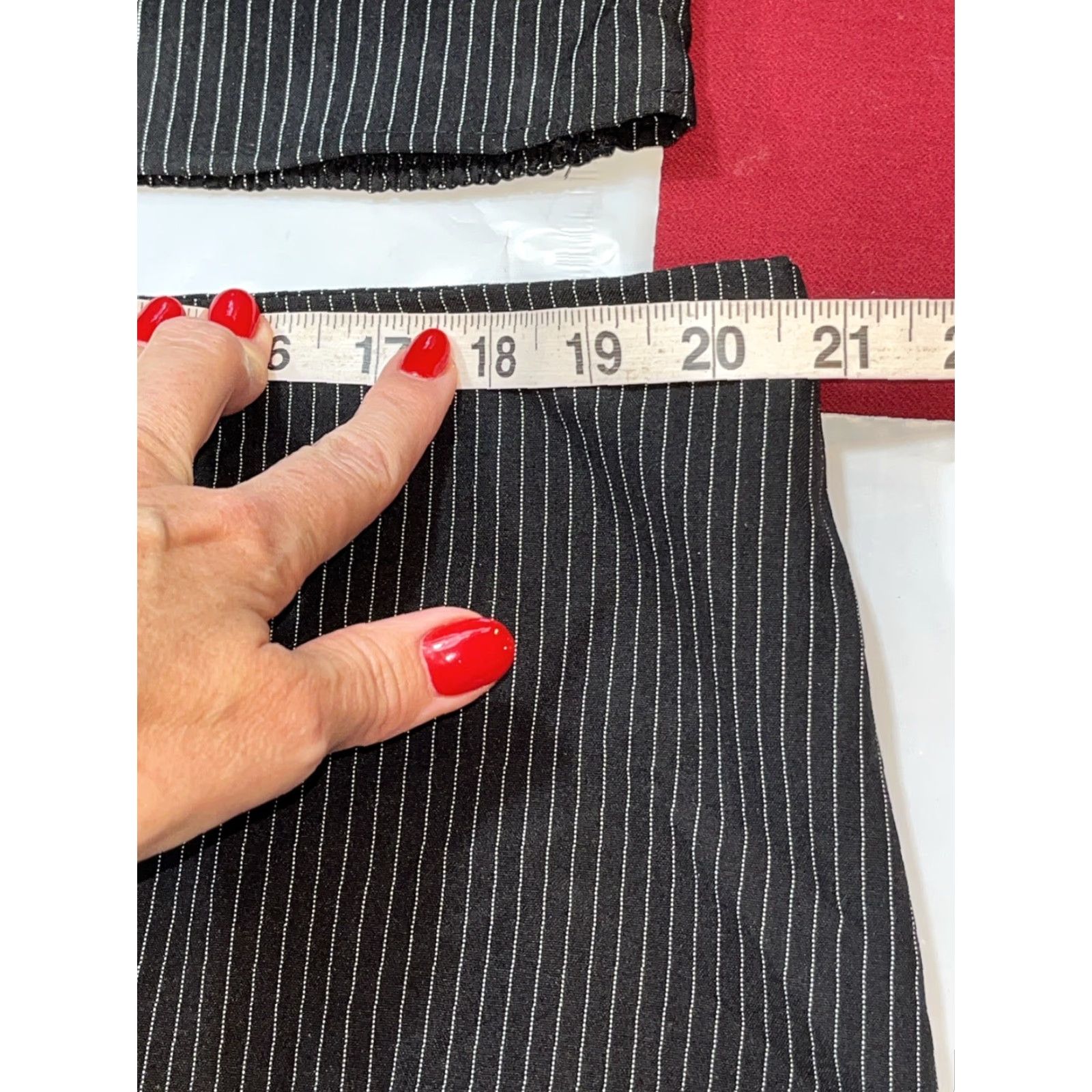 Vintage No Boundaries 2XL Black White Pin Striped Bustier Corset Lace Top Skirt Set Women's gangster 1920s Fusion Night Clubwear Costume Size XXL / US 16-18 / IT 52-54 - 5 Thumbnail