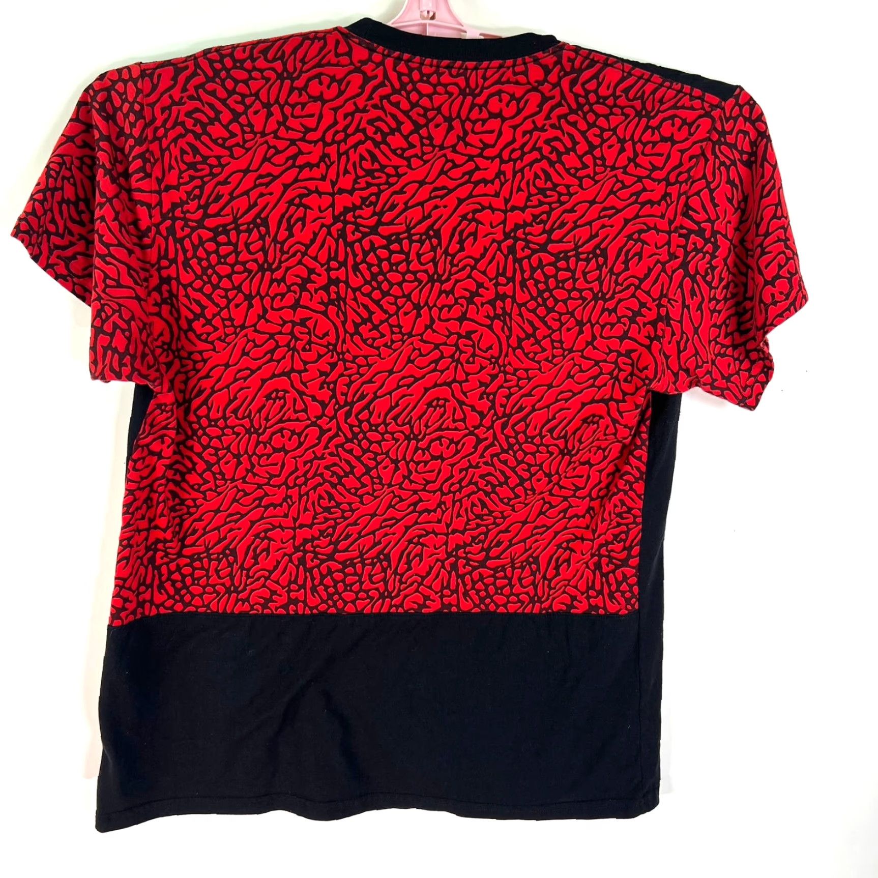 Vintage Fresh Laundry T-Shirt Men Large Chicago Bulls Legend Basketball Red Sleeves AOP Graphic Print Size US L / EU 52-54 / 3 - 4 Thumbnail